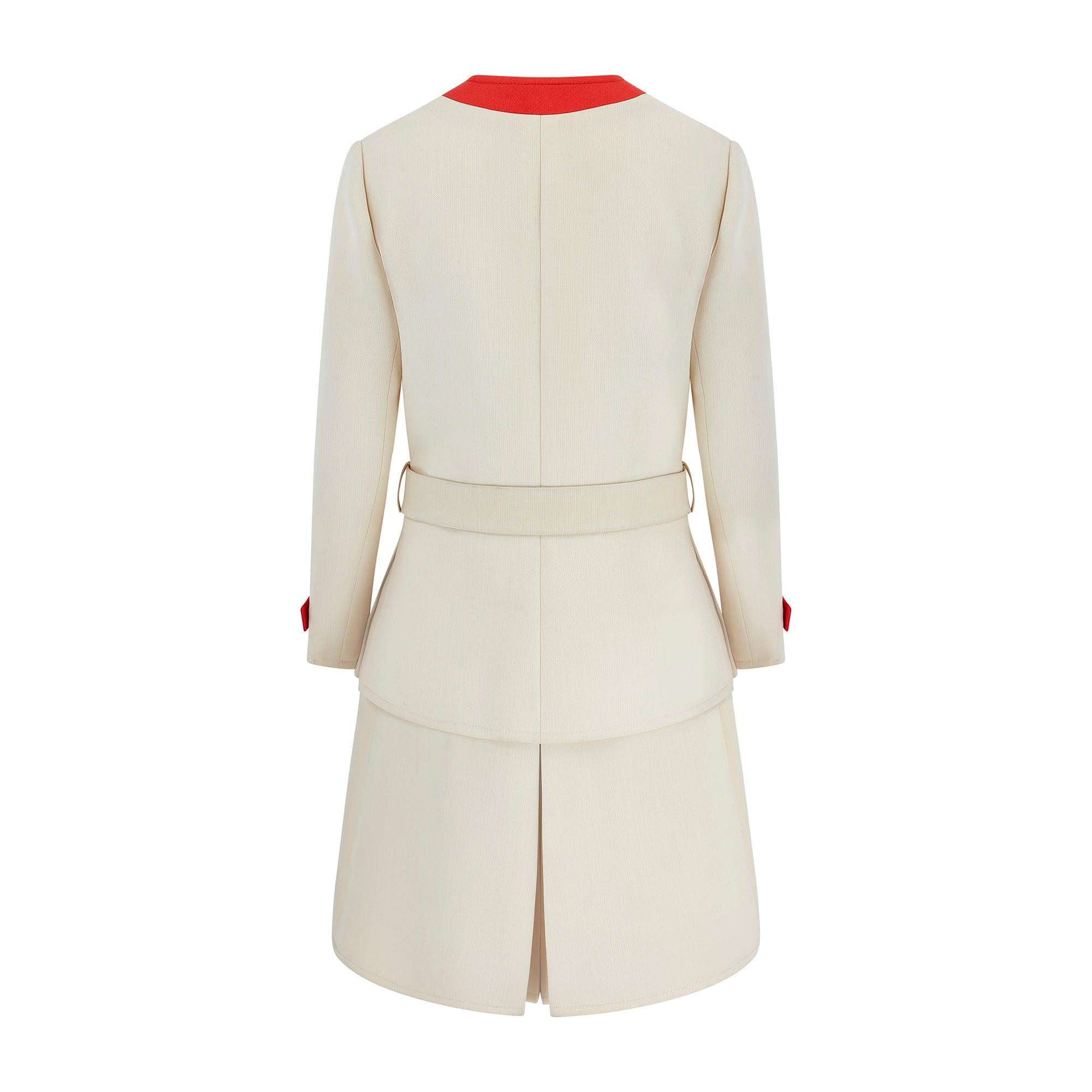 Bianco Abito anni '60 di Karl Lagerfeld per Chloé, crema e culotte rosse in vendita