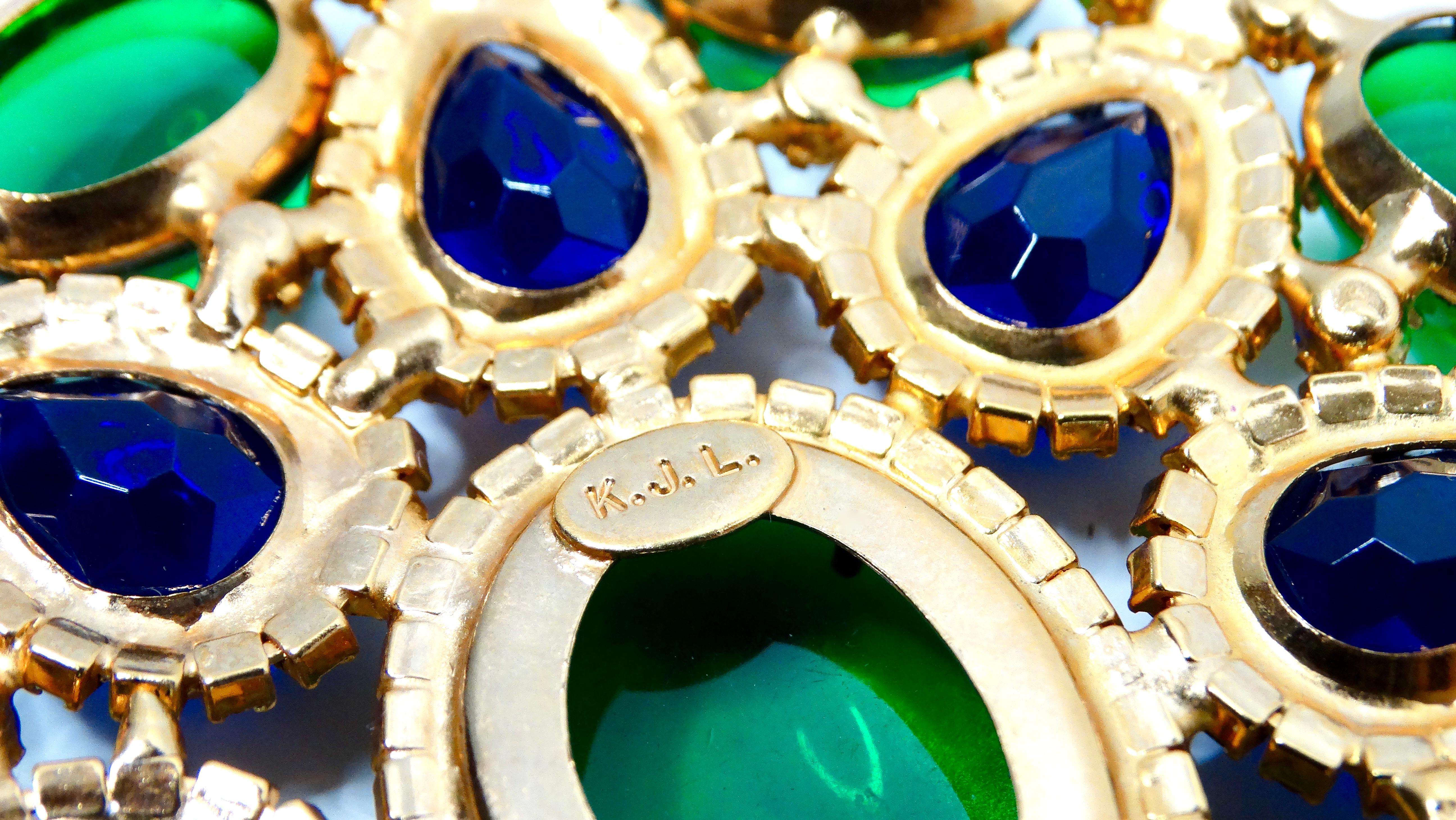 1960s Kenneth Jay Lane Jewel-Tone Gripoix Style Rhinestone Pendent Necklace For Sale 3
