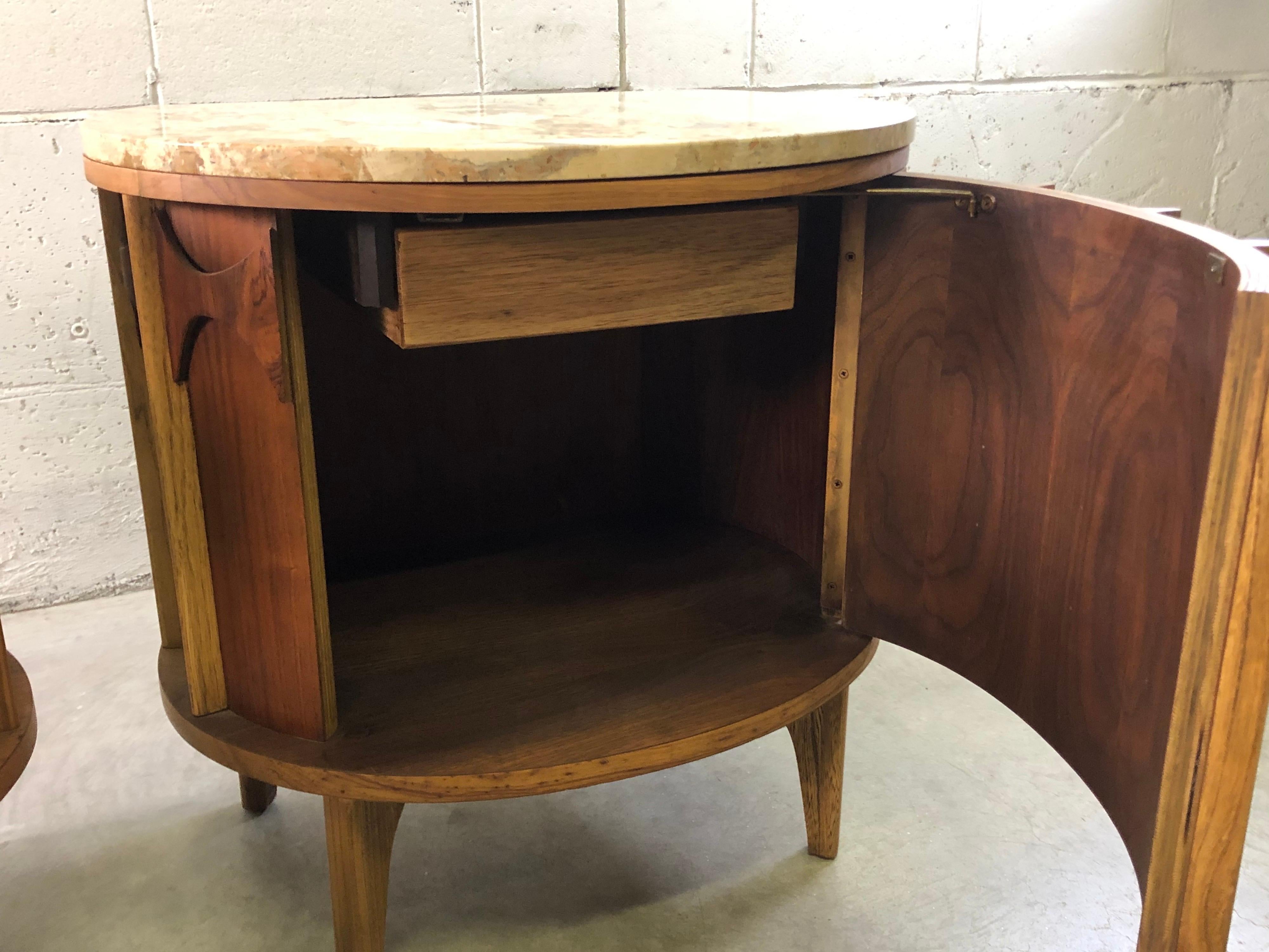 Mid-Century Modern 1960s Kent Coffey Perspecta Marble-Top End Tables, Pair For Sale