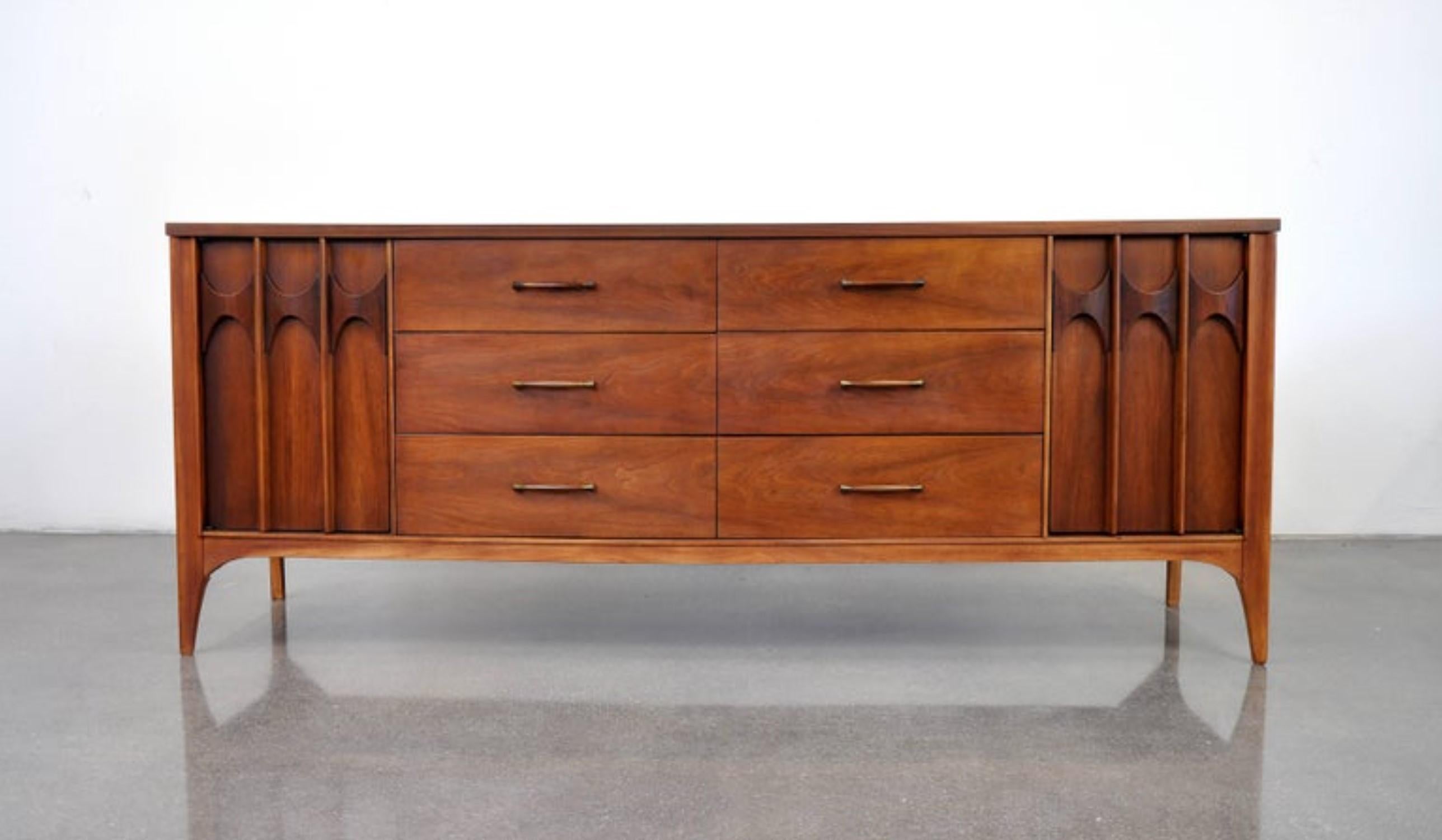 Mid-Century Modern 1960s Kent Coffey Perspecta Walnut & Rosewood Sculptural Long Dresser & Mirror