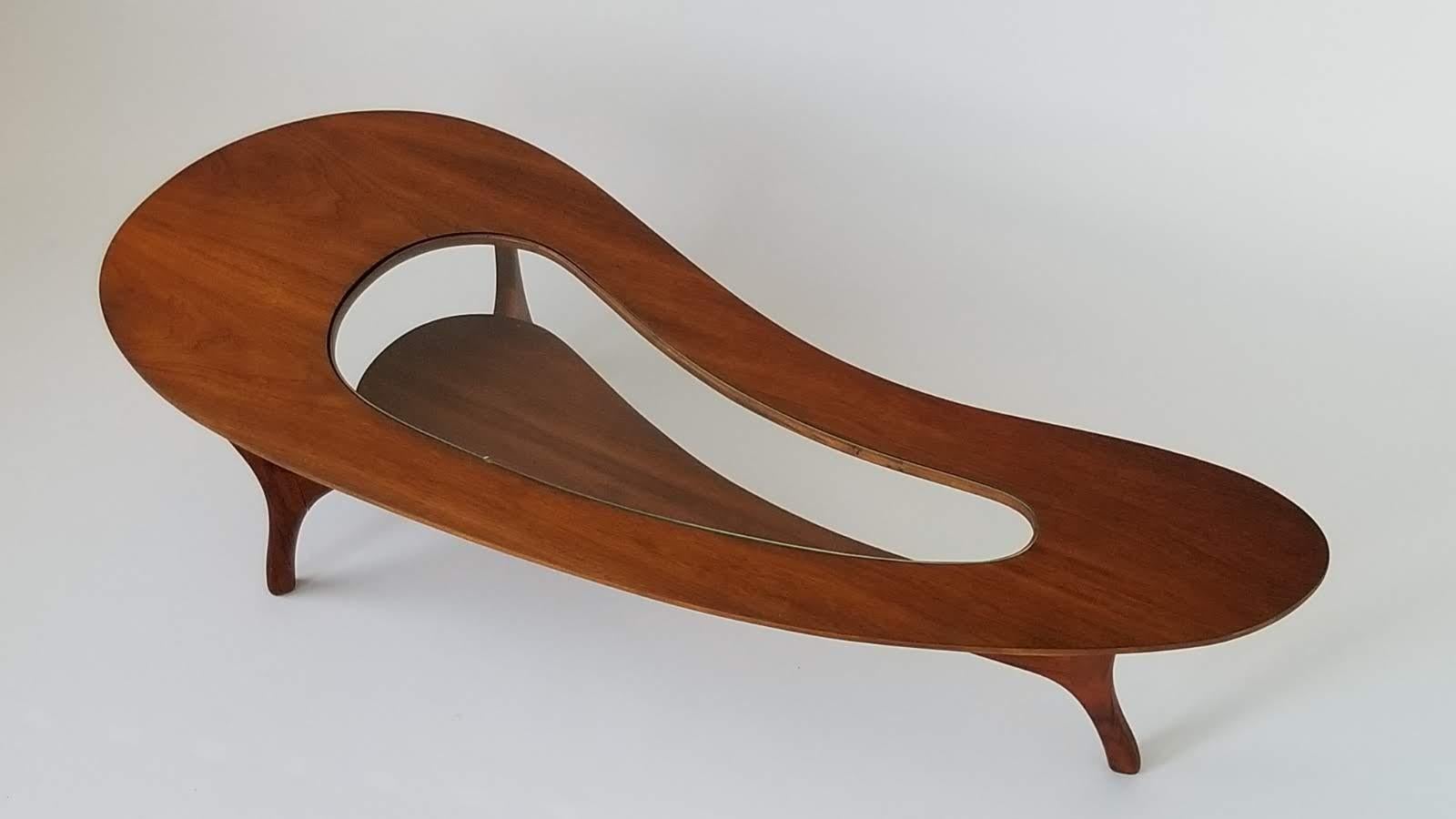 Mid-Century Modern 1960s Kidney Shaped Veneer Walnut Coffee Table , USA