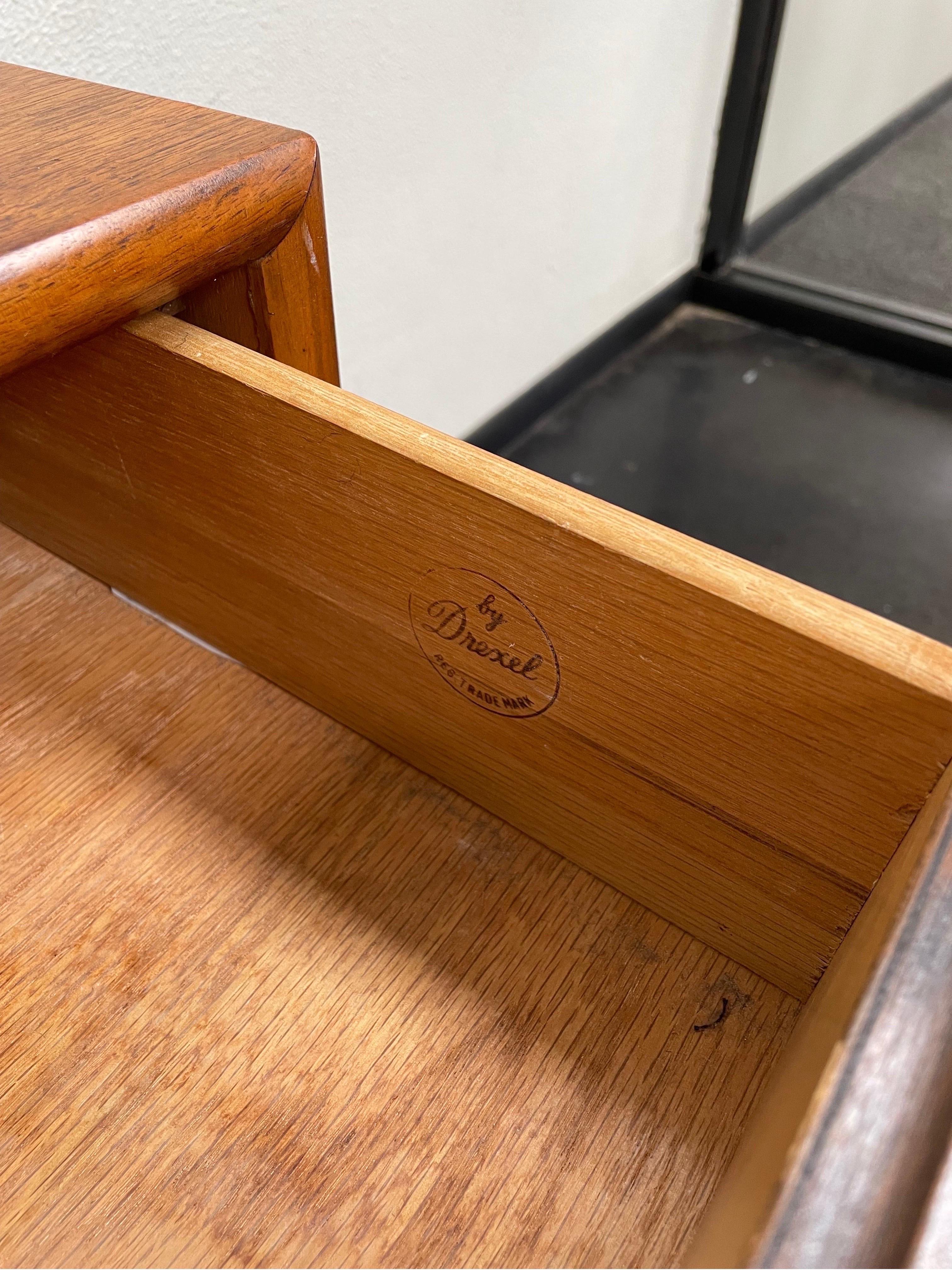 drexel 3 drawer dresser