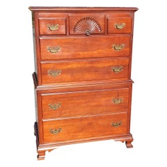 Cassettiera Chippendale in ciliegio massiccio autentico delle fabbriche Kling del 1960