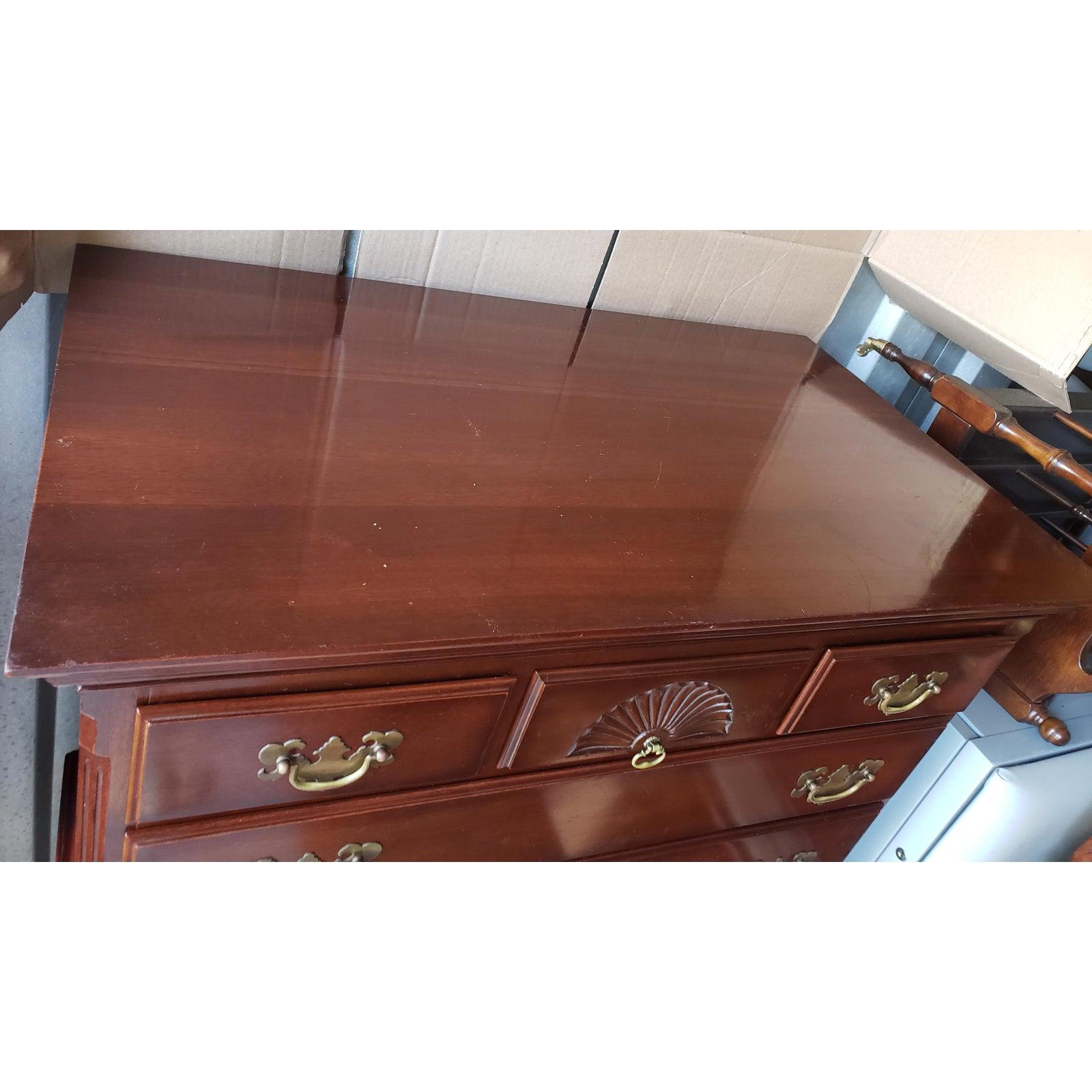 1960s Kling Furniture Certified Genuine Mahogany Chest on Chest of Drawers For Sale 1
