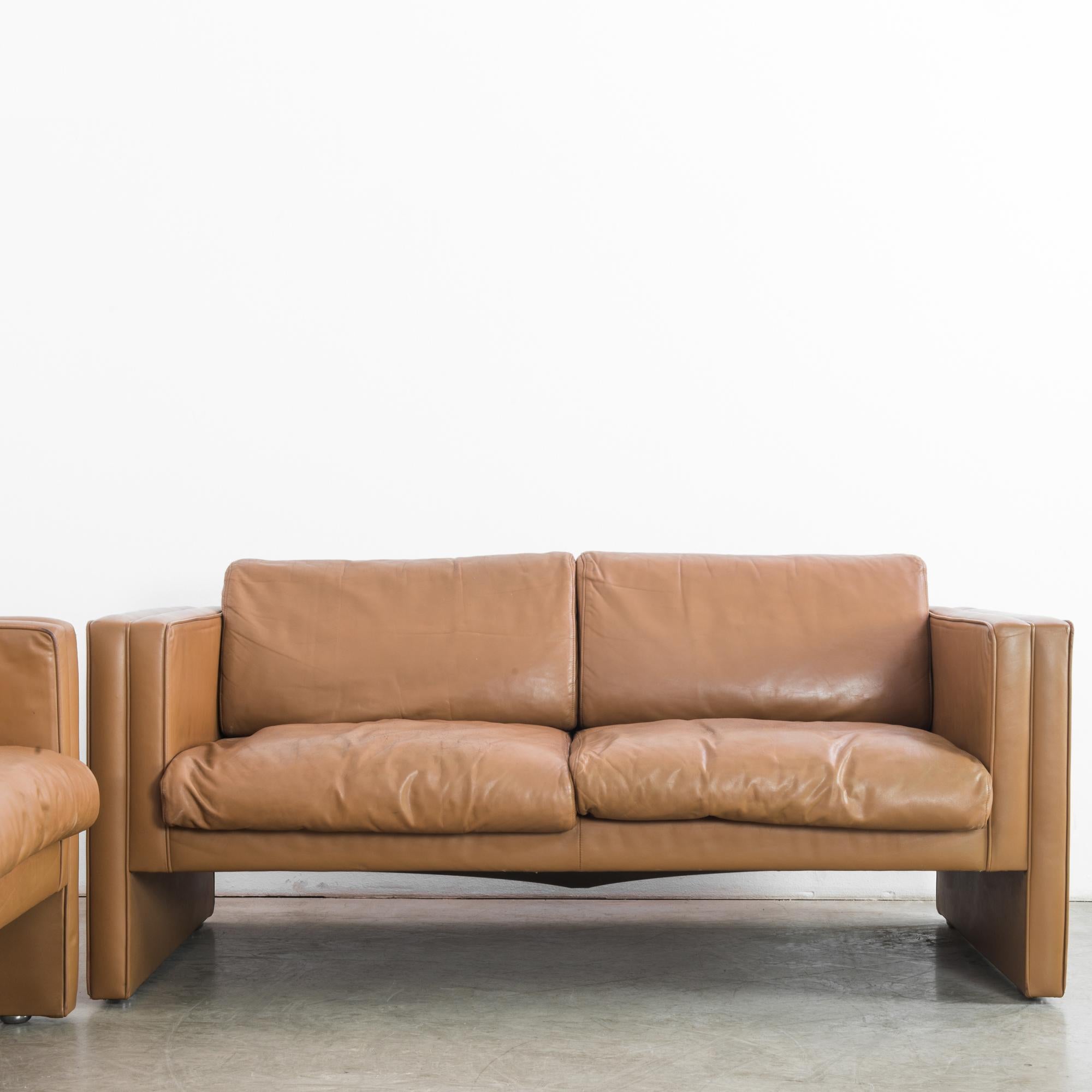 1960s Knoll Leather Sofas, a Pair 2