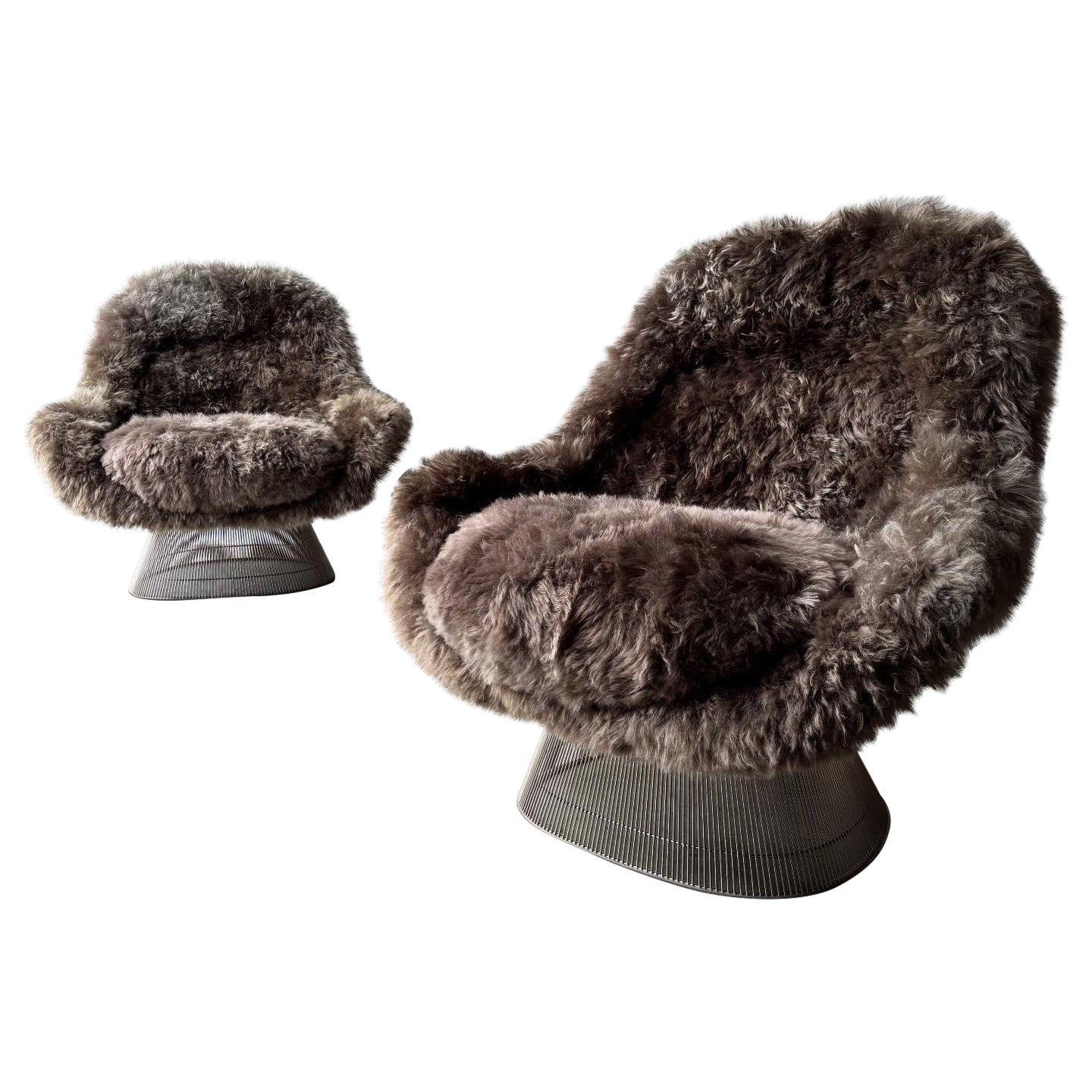 1960s Knoll Warren Platner Easy Chairs in Sheepskin, Pair For Sale