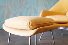 1960s Knoll Womb Chair and Ottoman Designed by Eero Saarinen Mid Century Modern