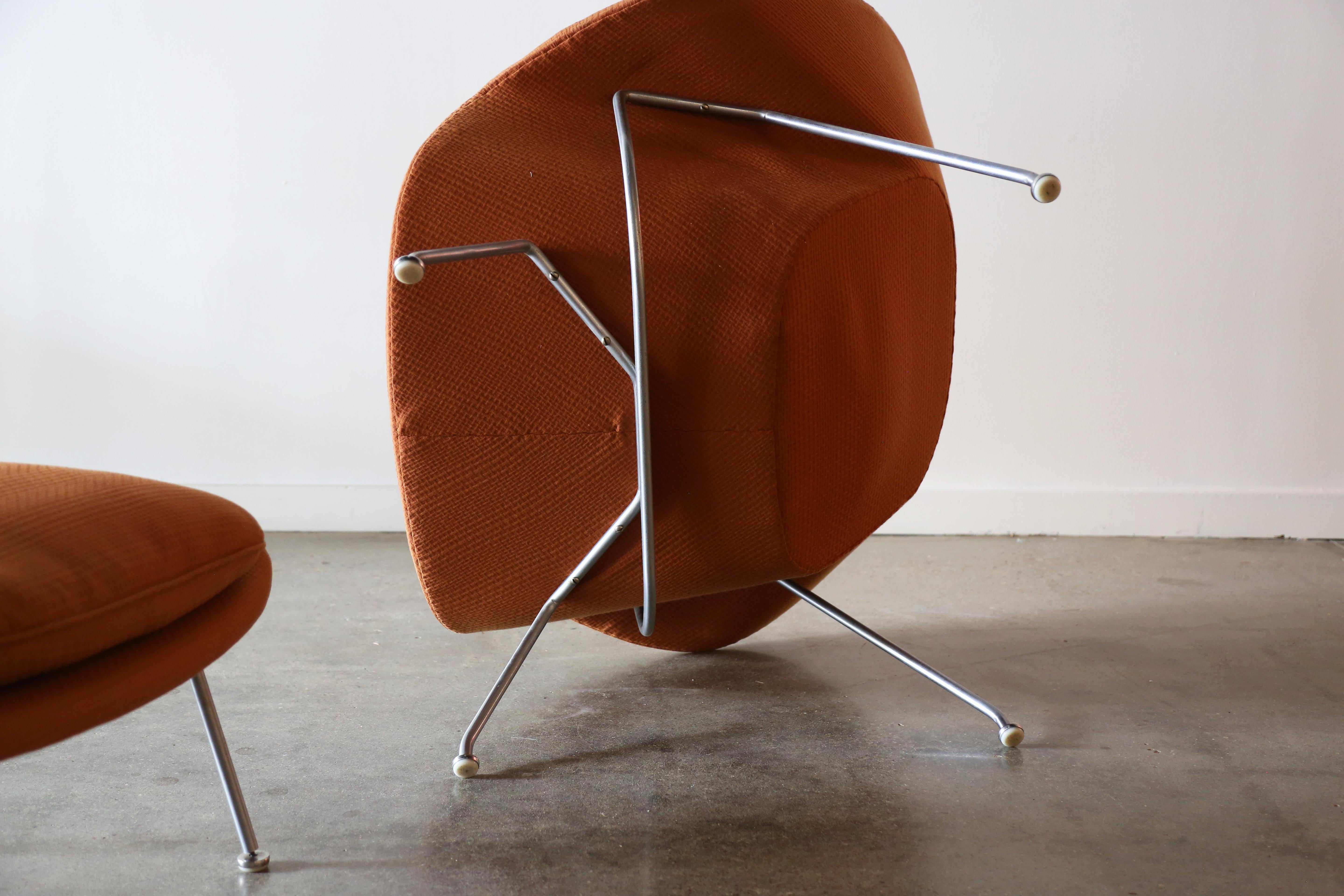 American 1960s Knoll Womb Chair and Ottoman Designed by Eero Saarinen Mid Century Modern