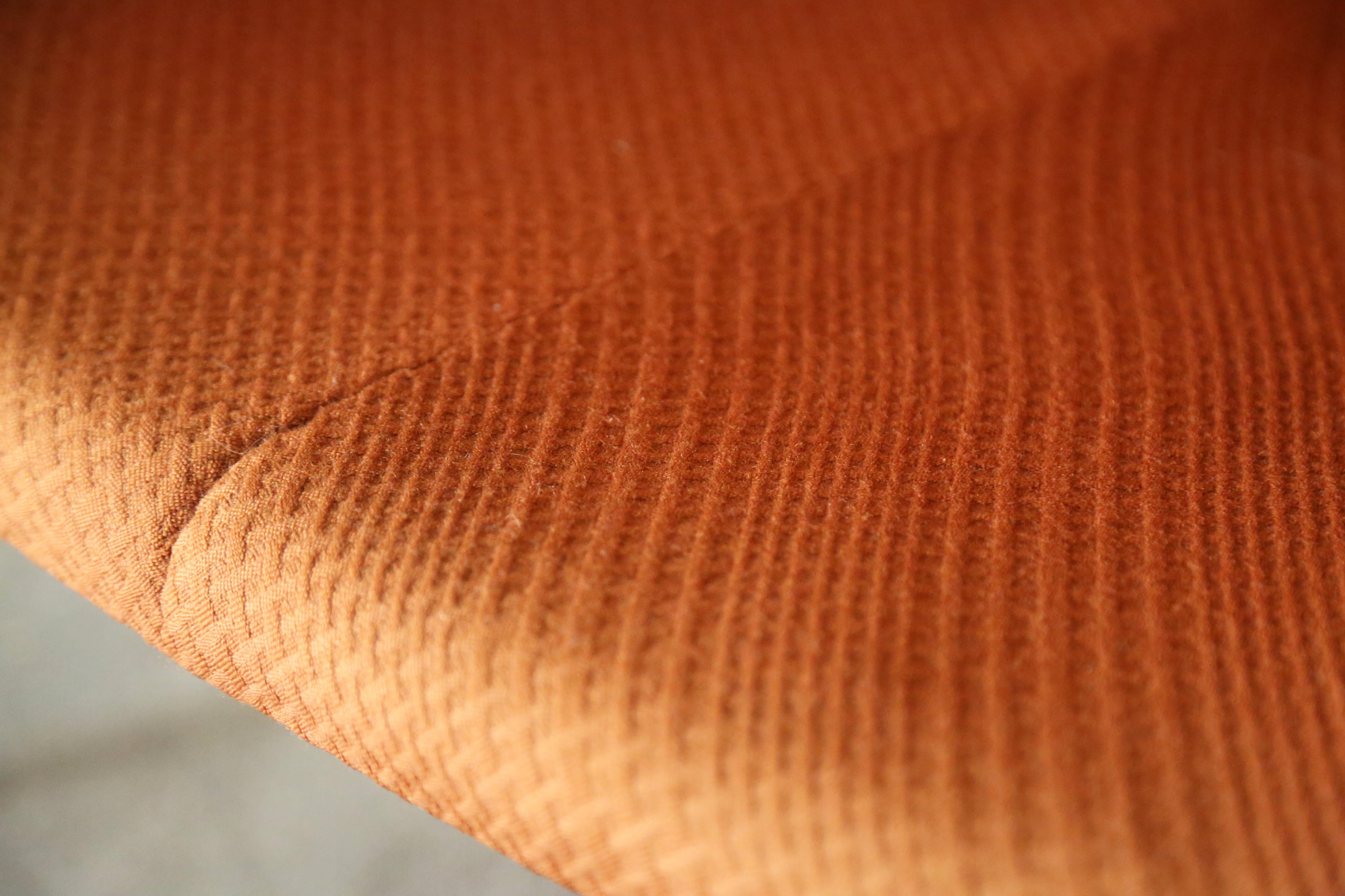 1960s Knoll Womb Chair and Ottoman Designed by Eero Saarinen Mid Century Modern 2