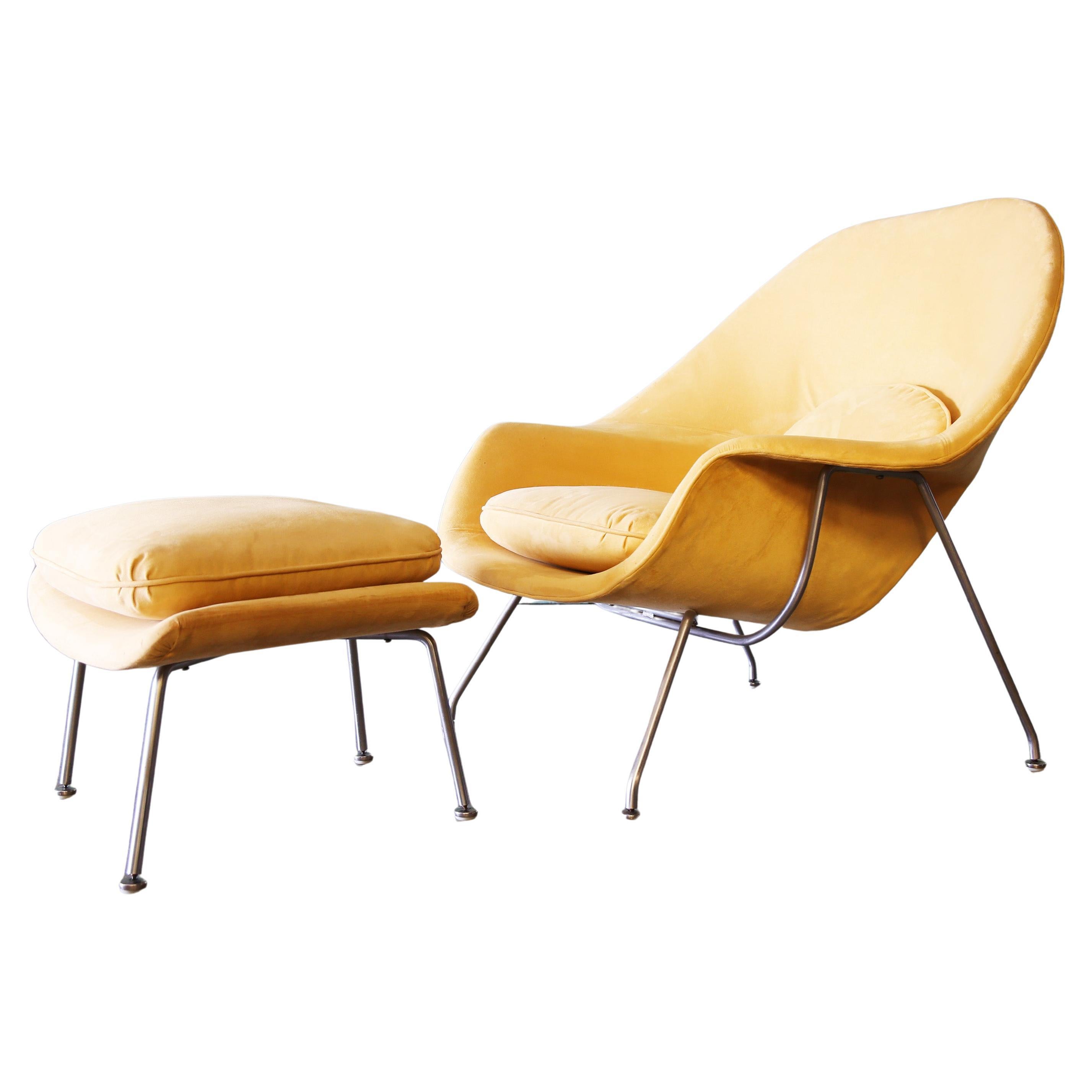 1960s Knoll Womb Chair and Ottoman Designed by Eero Saarinen Mid Century Modern