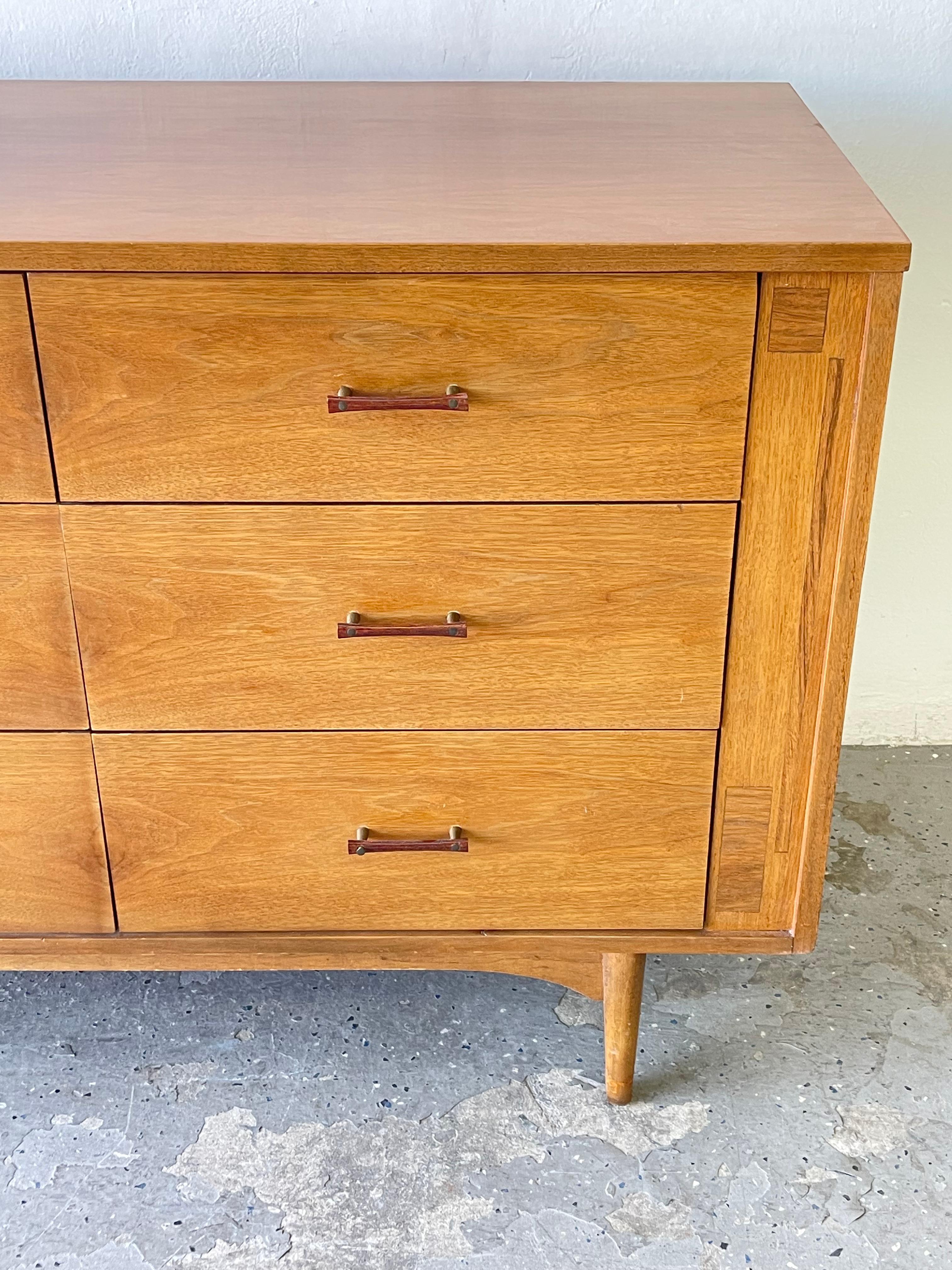 American 1960s Kroehler Mid-Century Modern Walnut Lowboy Dresser with Rosewood Handles For Sale