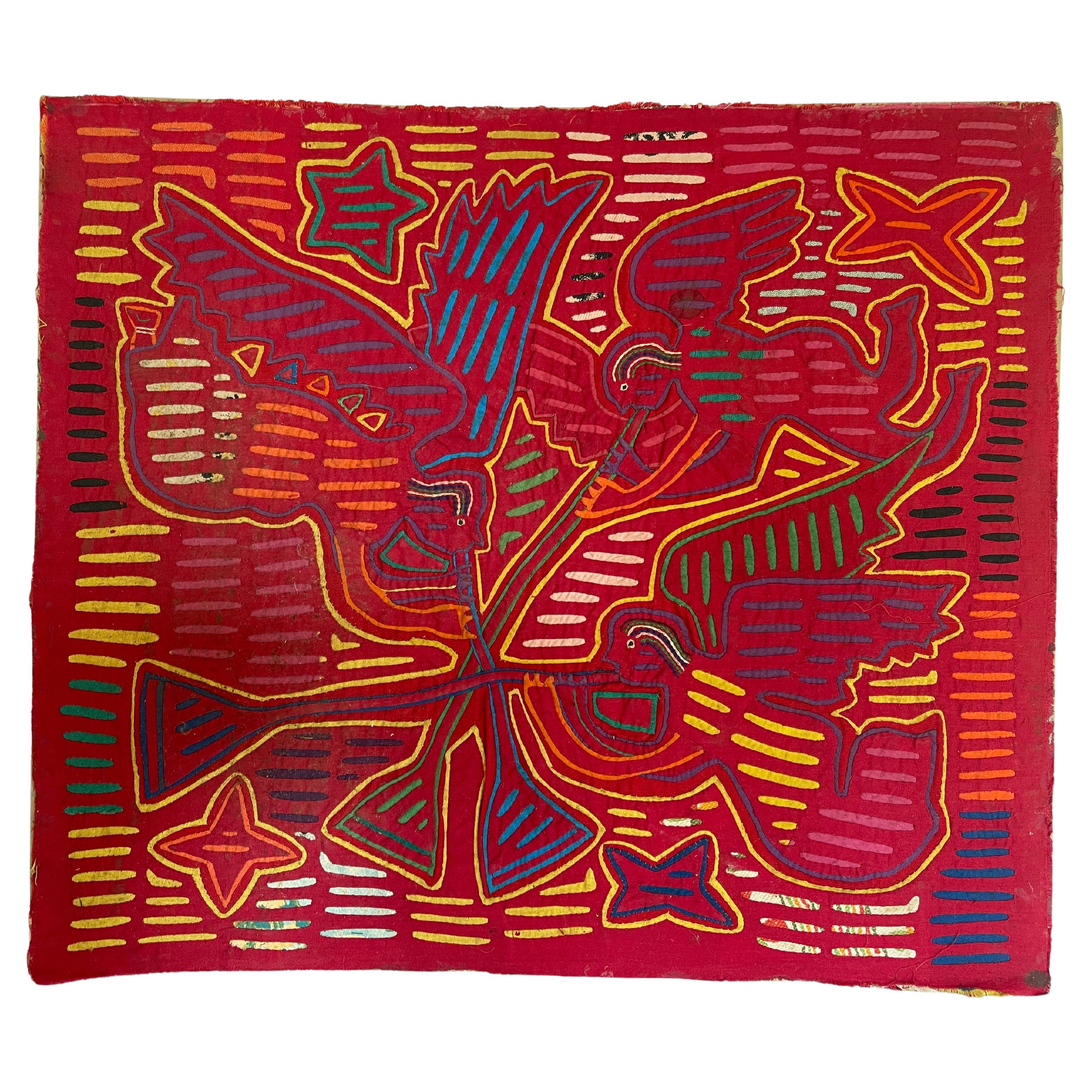 What do molas symbolize?