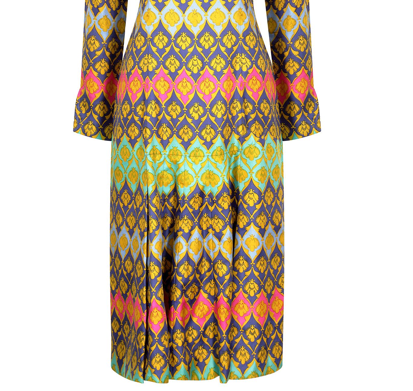 1960s Lachasse Bee Pattern Silk Dress For Sale 1