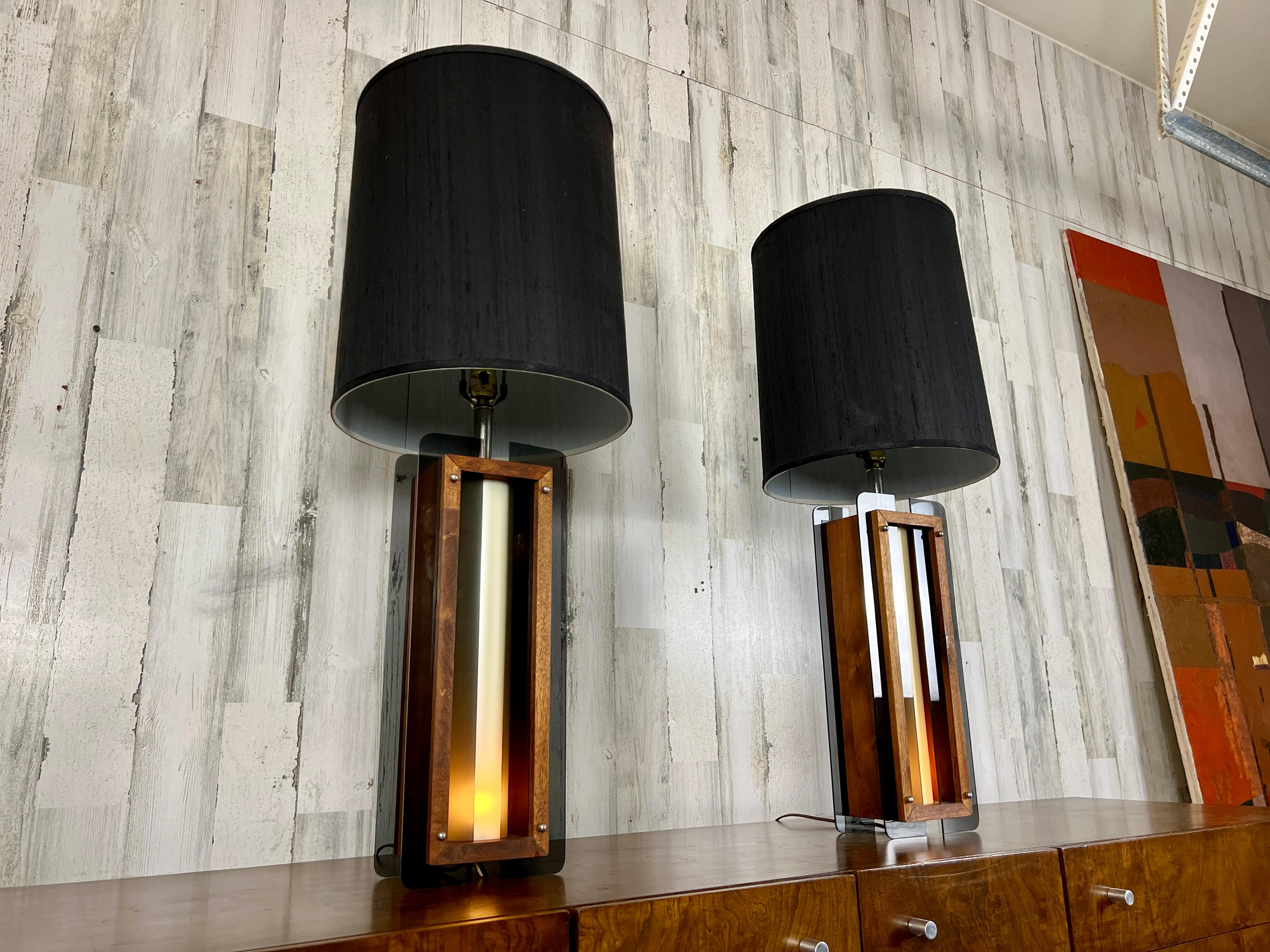 1960s Lamps in Chrome, Smoked Lucite and Walnut For Sale 7