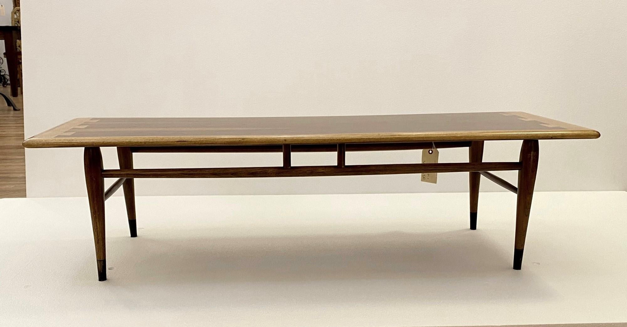 1960s Lane Acclaim Series Coffee Table with Hickory and Walnut Dovetail Details In Good Condition In New York, NY