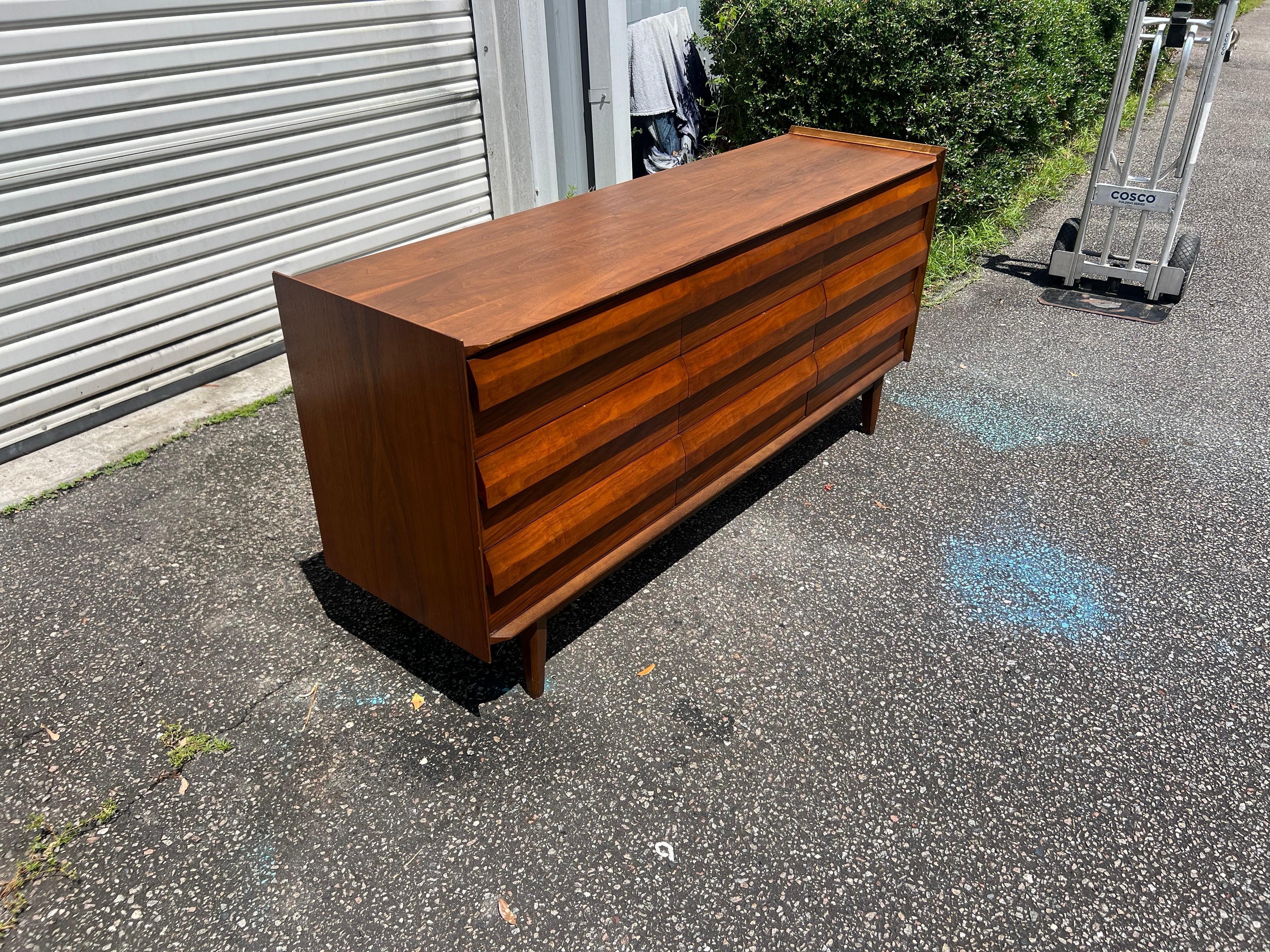 Mid-Century Modern 1960s Lane “First Edition” 9 Drawer Walnut Dresser