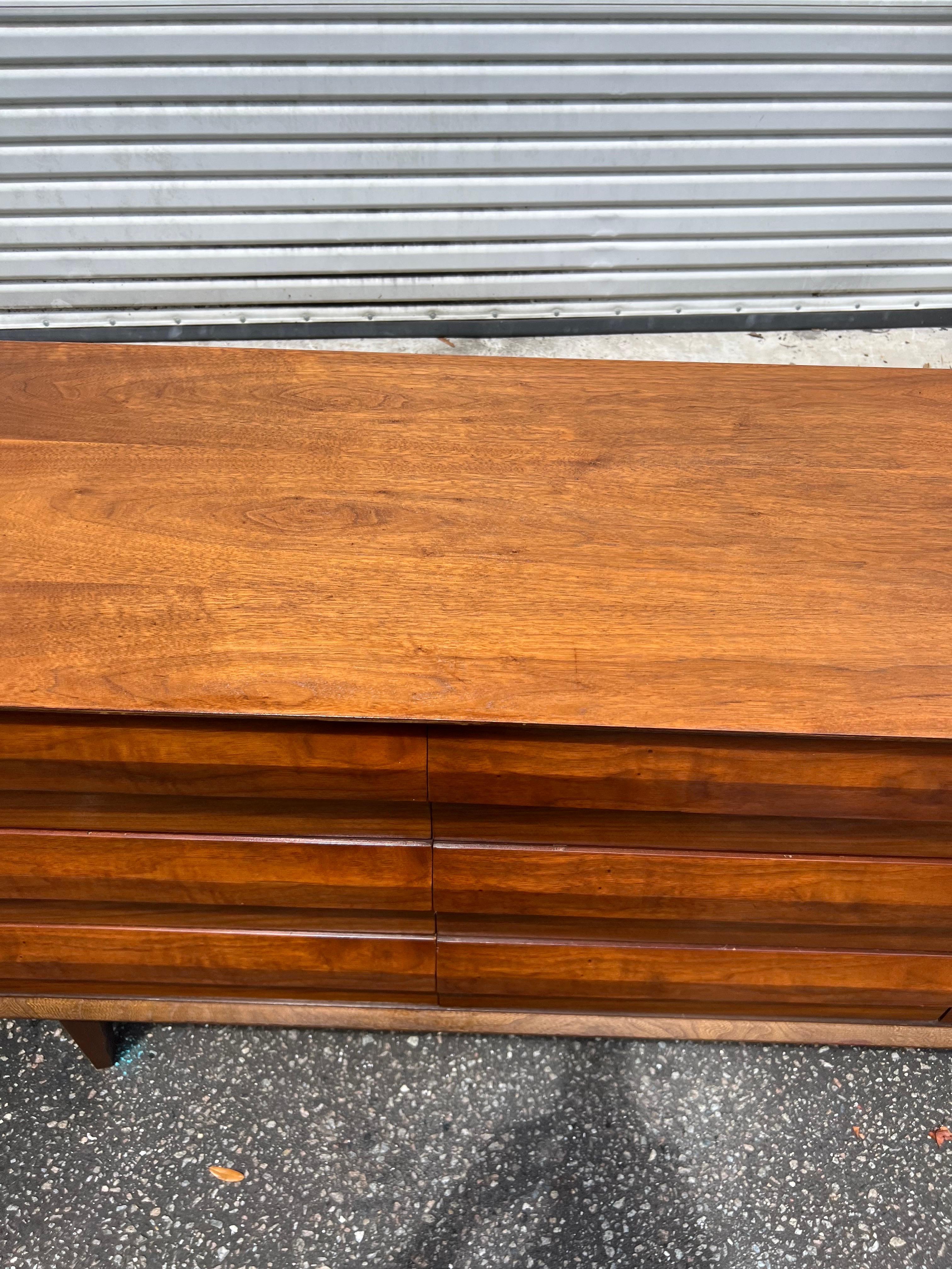 1960s Lane “First Edition” 9 Drawer Walnut Dresser 2