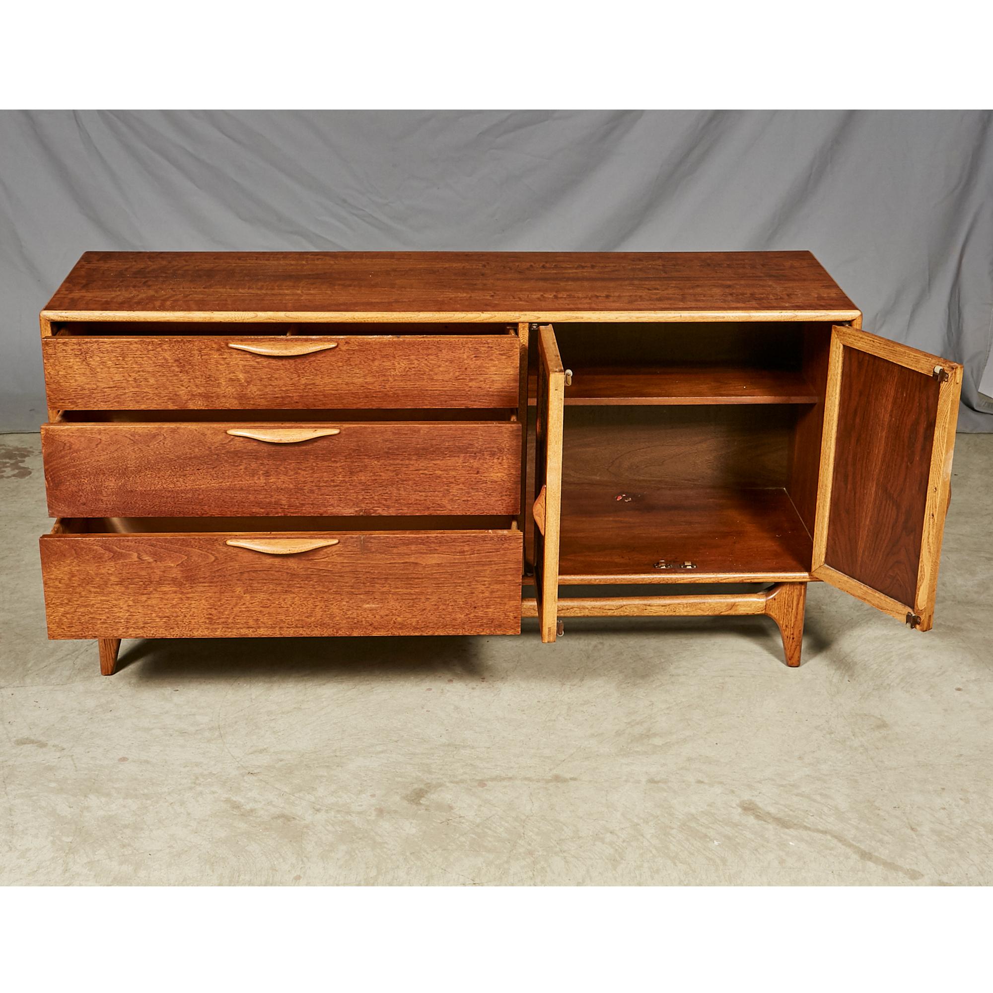 American 1960s Lane Furniture Basketweave Buffet For Sale