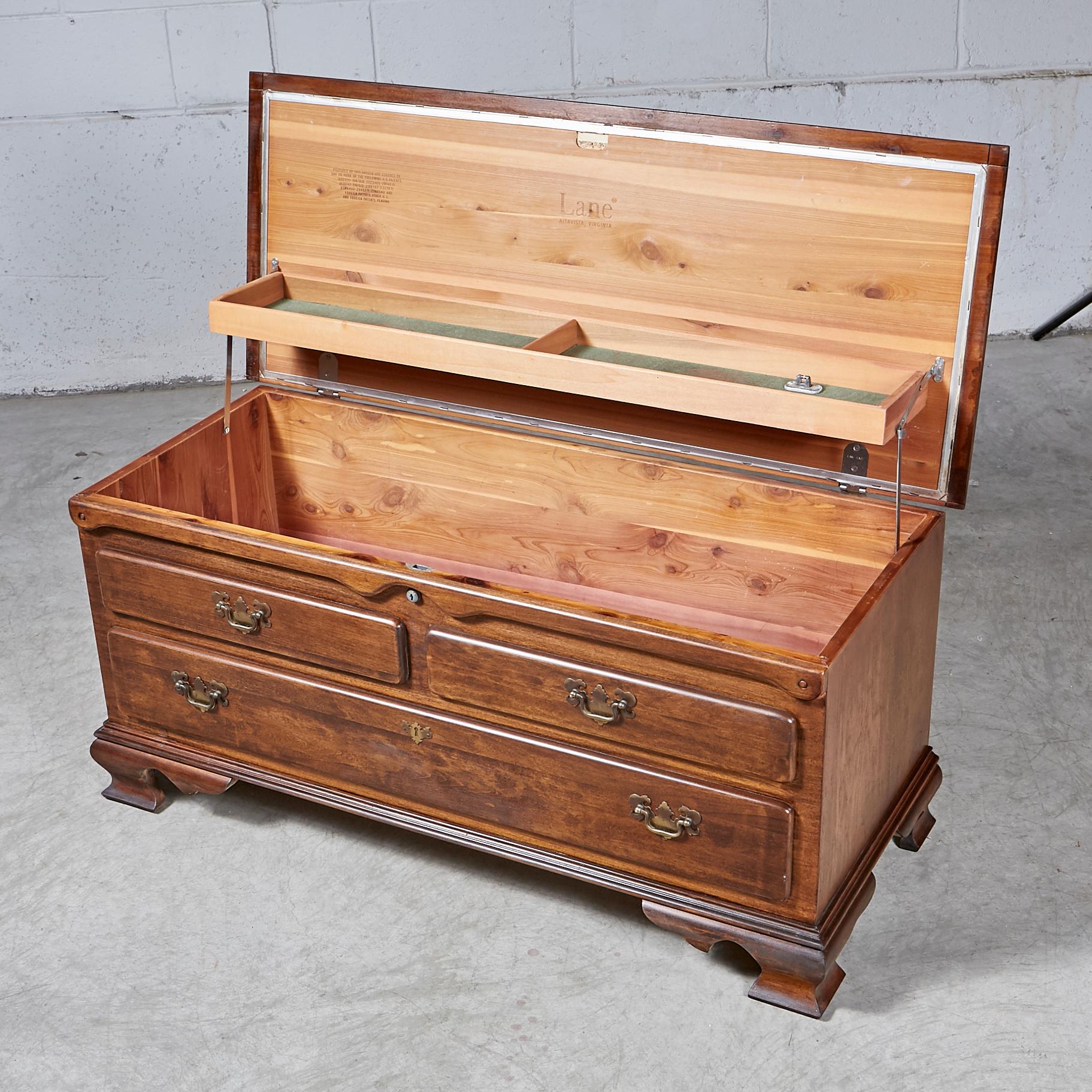 Lane Furniture Cedar Chest 1960s Im Angebot Bei 1stdibs