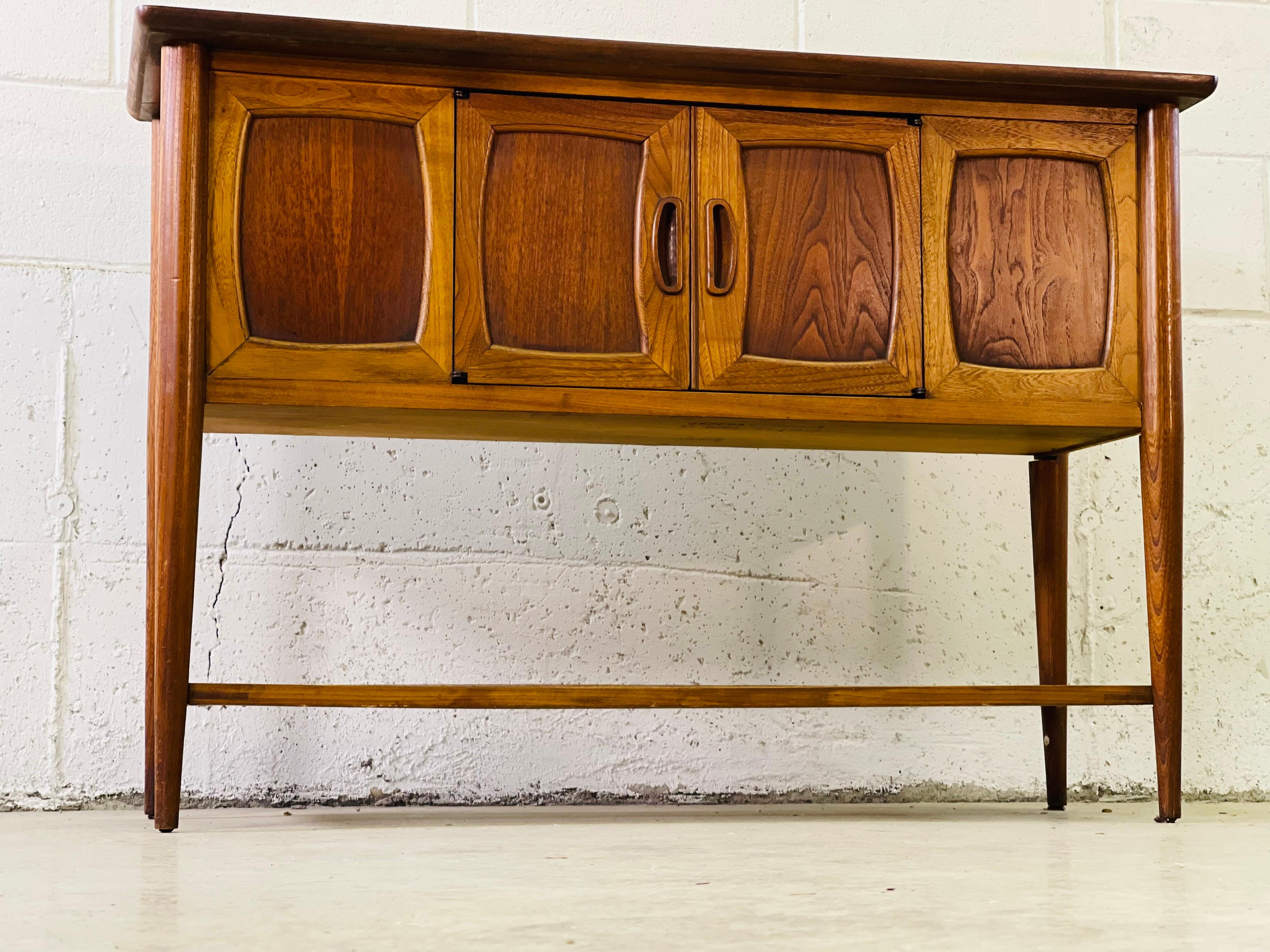 Mid-Century Modern 1960s Lane Furniture Console Table