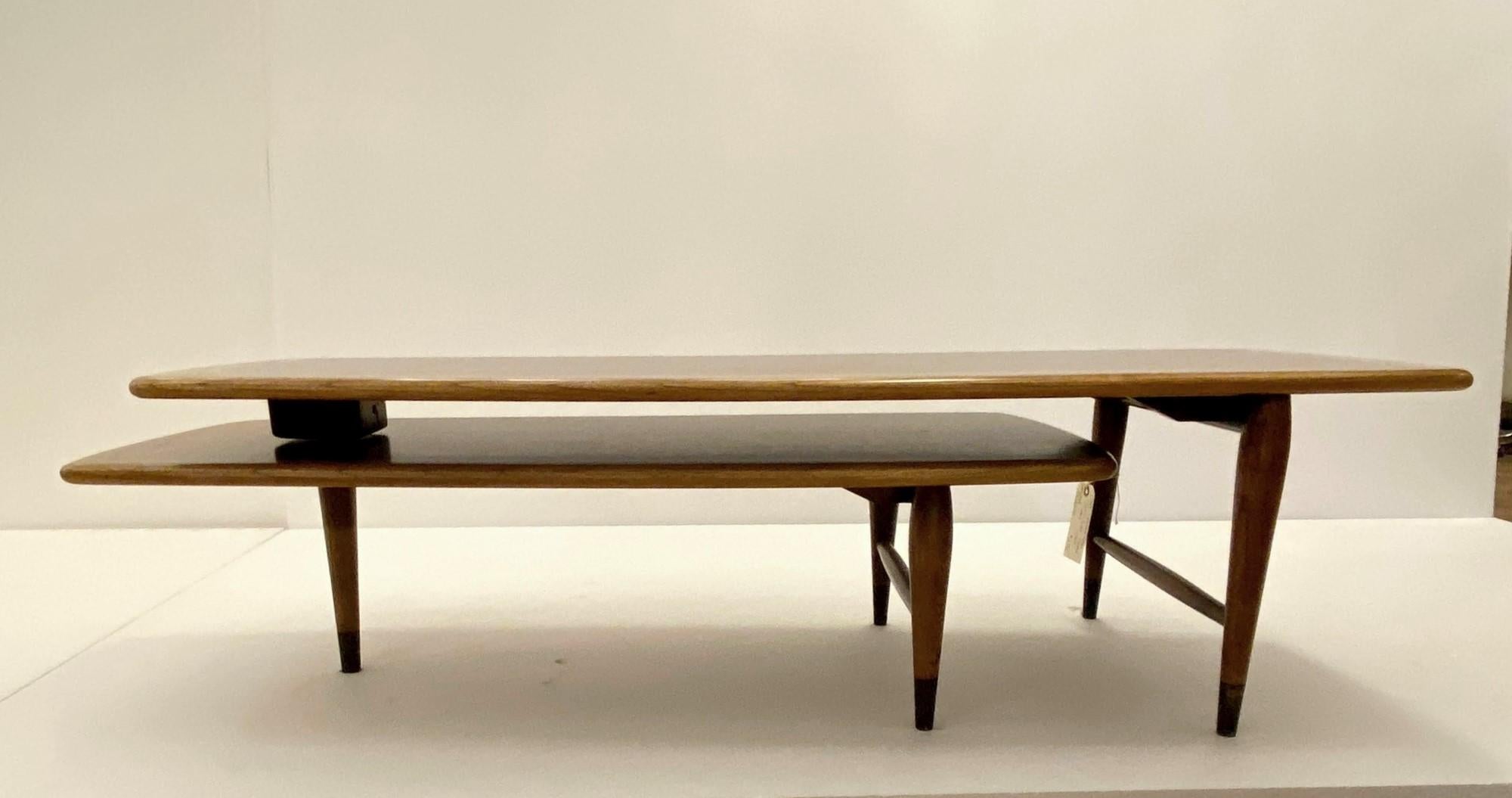 American 1960s Lane Switchblade Coffee Table Acclaim Two-Piece Adjustable by Andre Bus