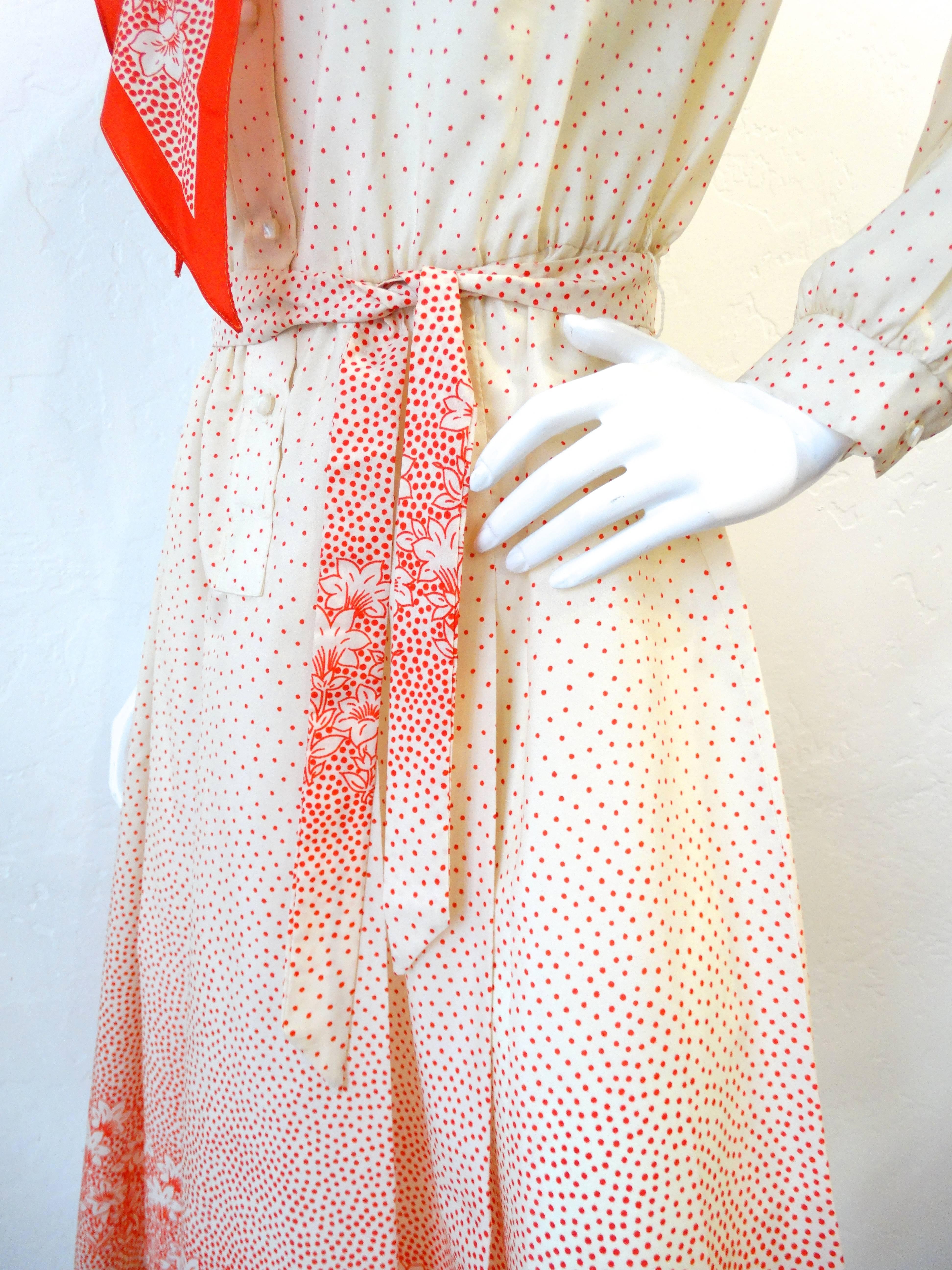 Robe à fleurs Lanvin à pois rouges et crème des années 1960 en vente 3