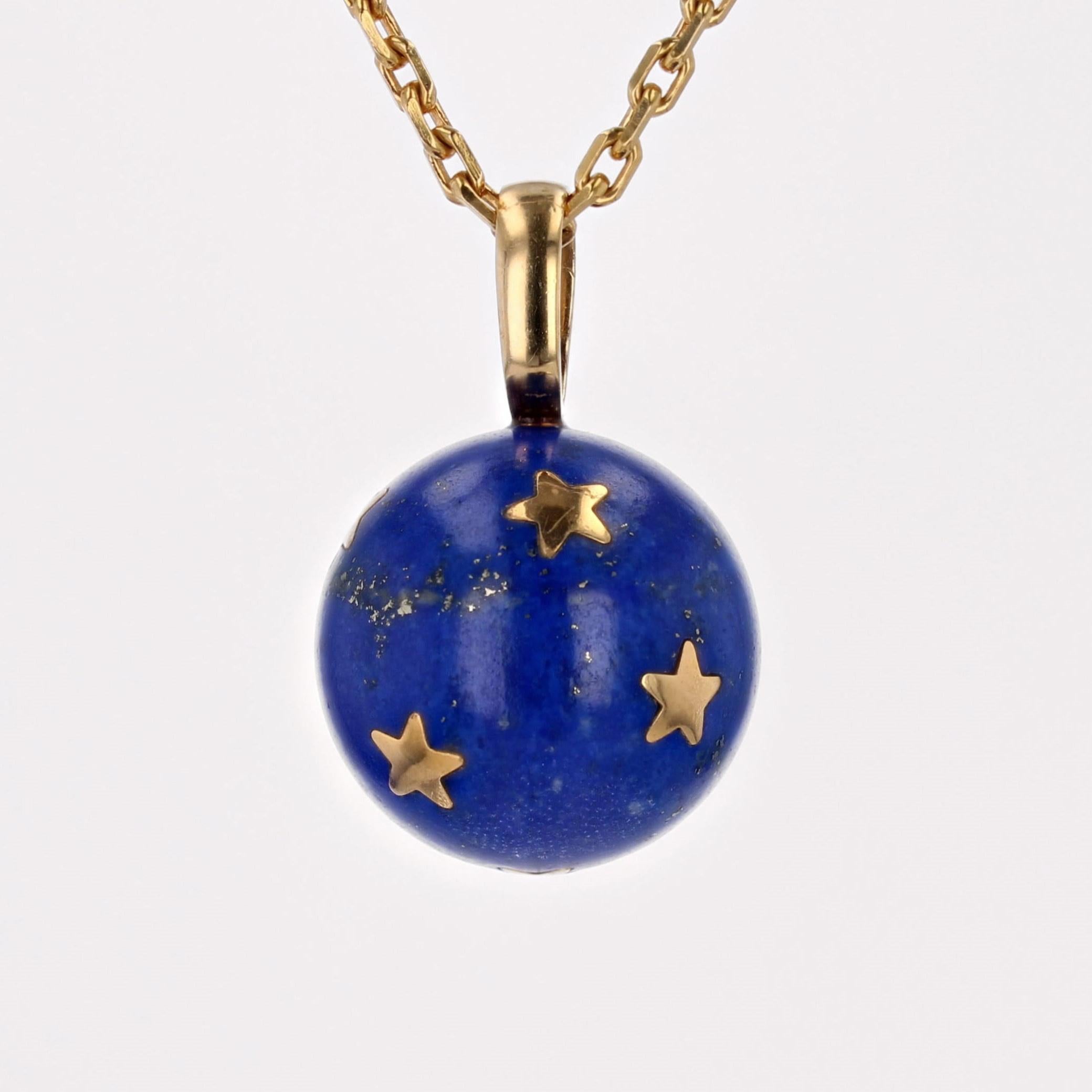 1960s Lapis Lazuli 18 Karat Yellow Gold Bead Stars Pendant For Sale 4