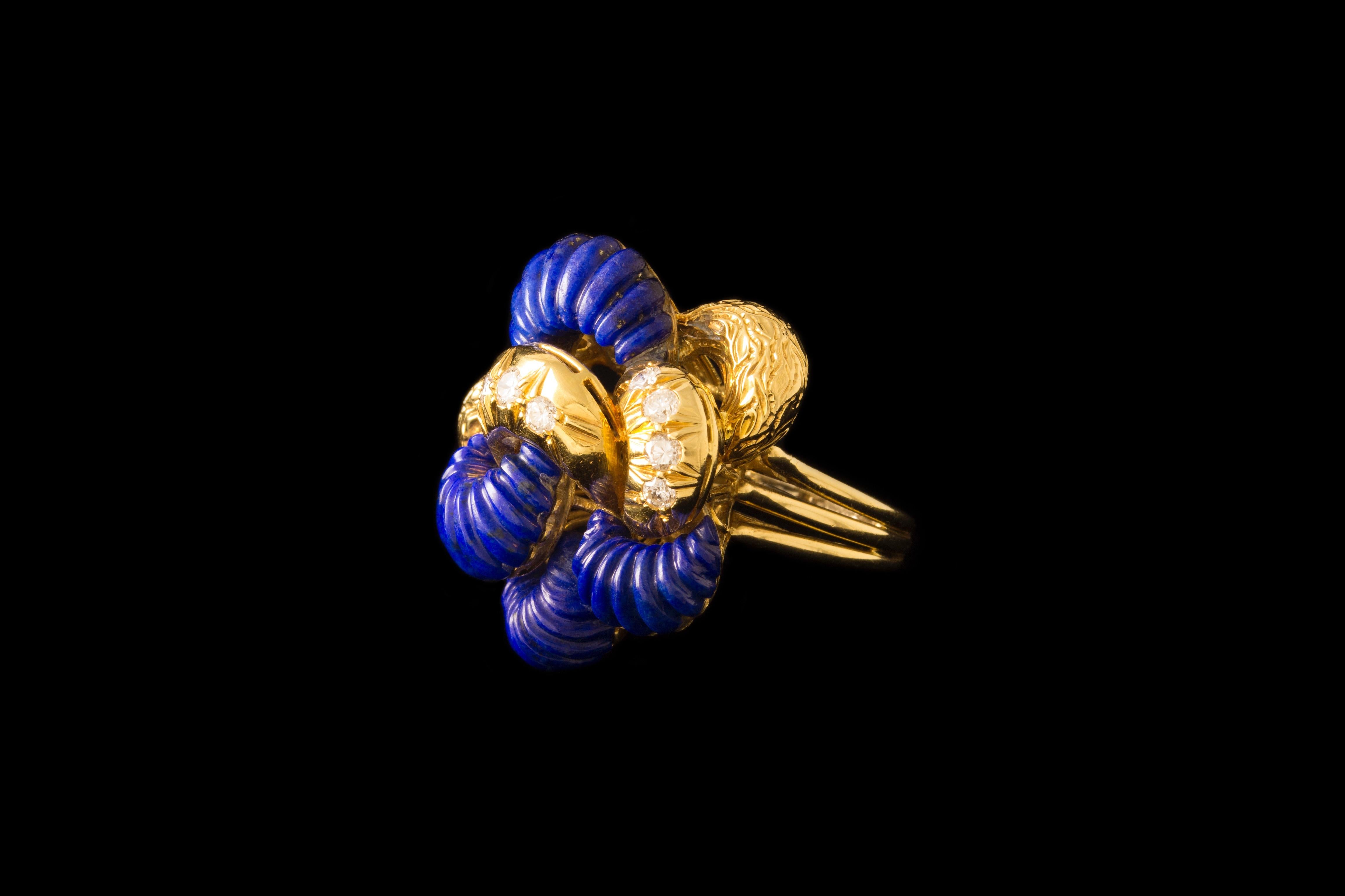 1960s Lapis Lazuli Diamond Gold Ring In Excellent Condition In New York, NY