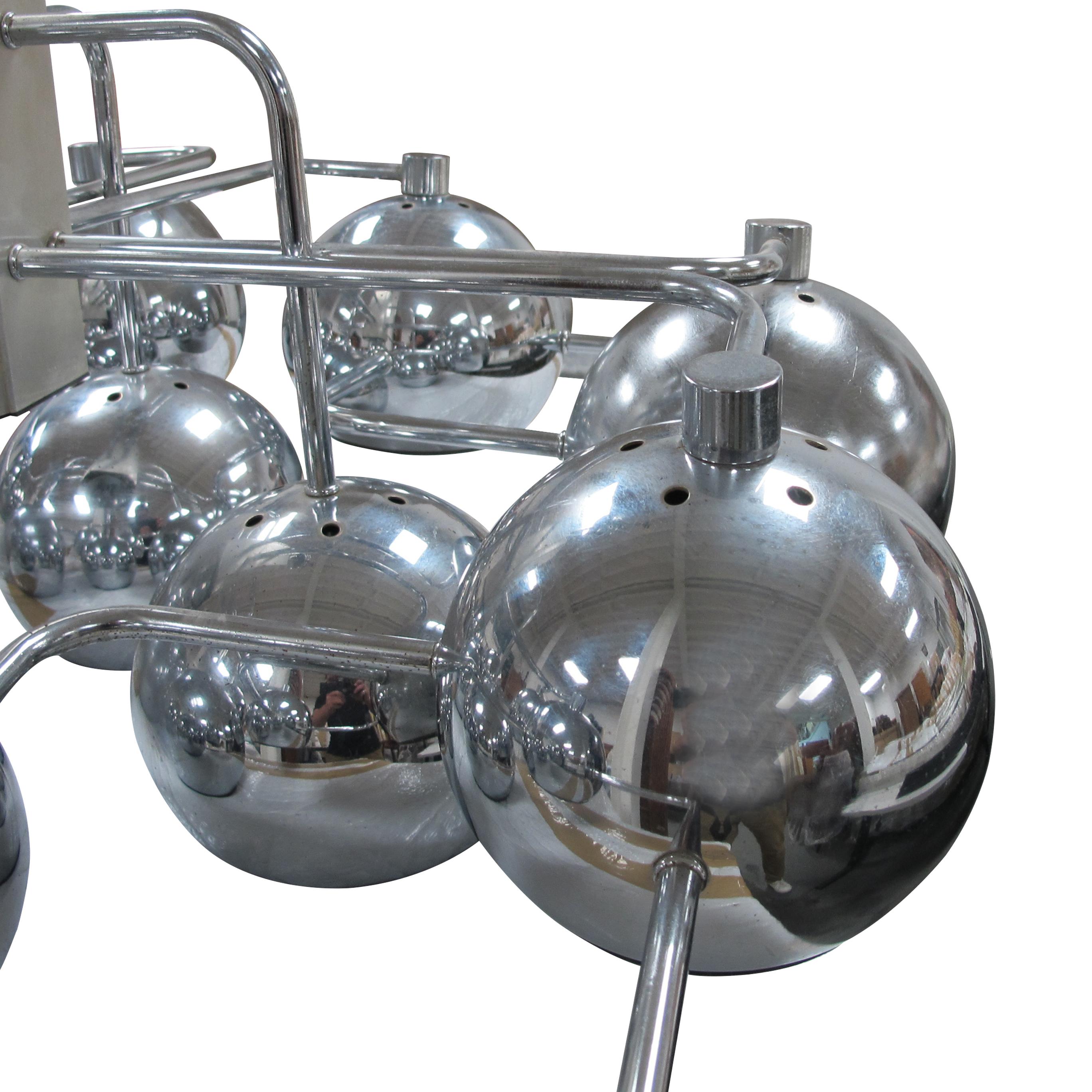 1960s Large 12 Chrome Globes Geometric chandelier by G. Sciolari, Belgian For Sale 4