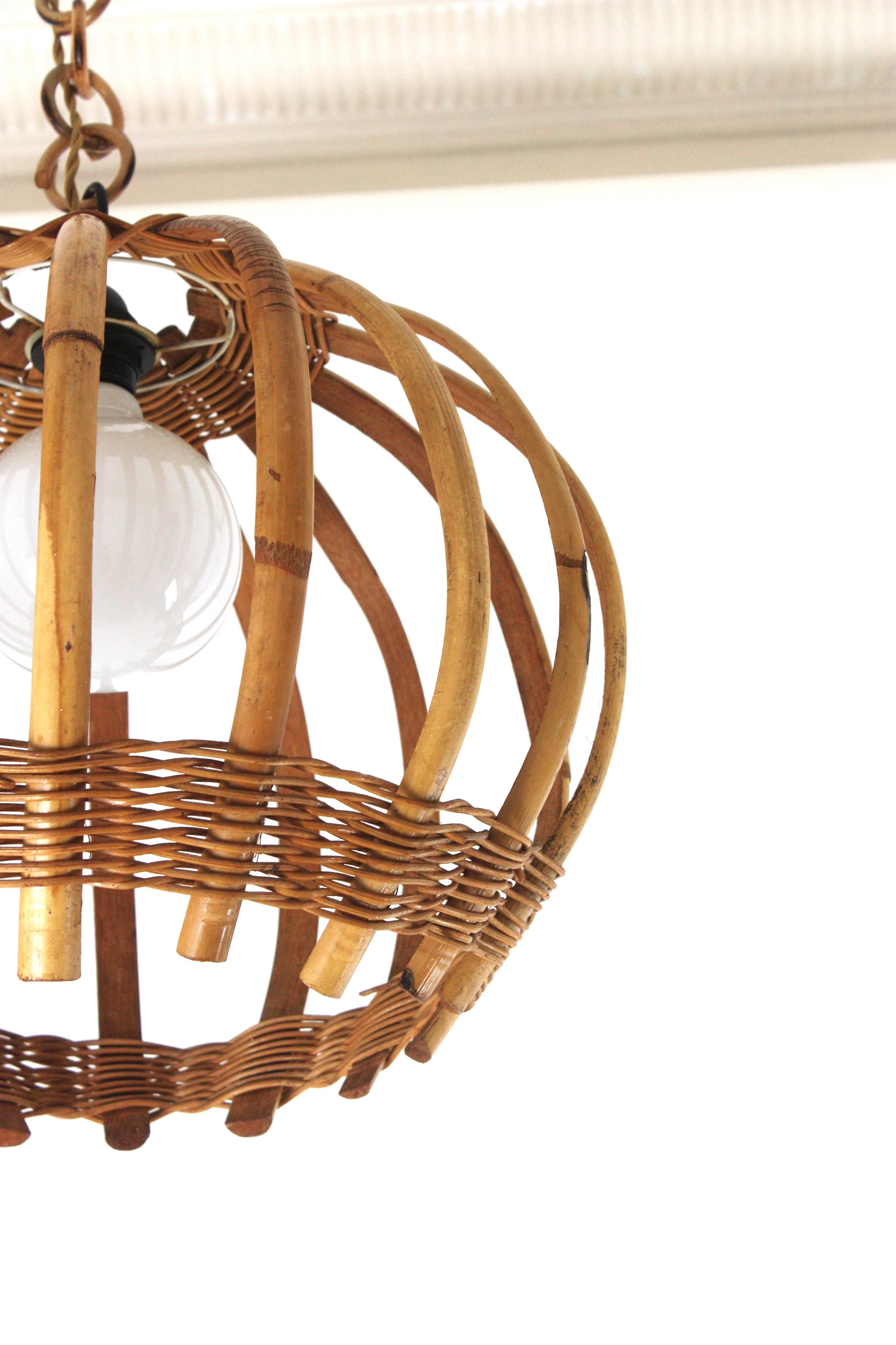 1960s Large Bamboo Rattan Round Shaped Pendant Light with Woven Wicker Detail For Sale 6