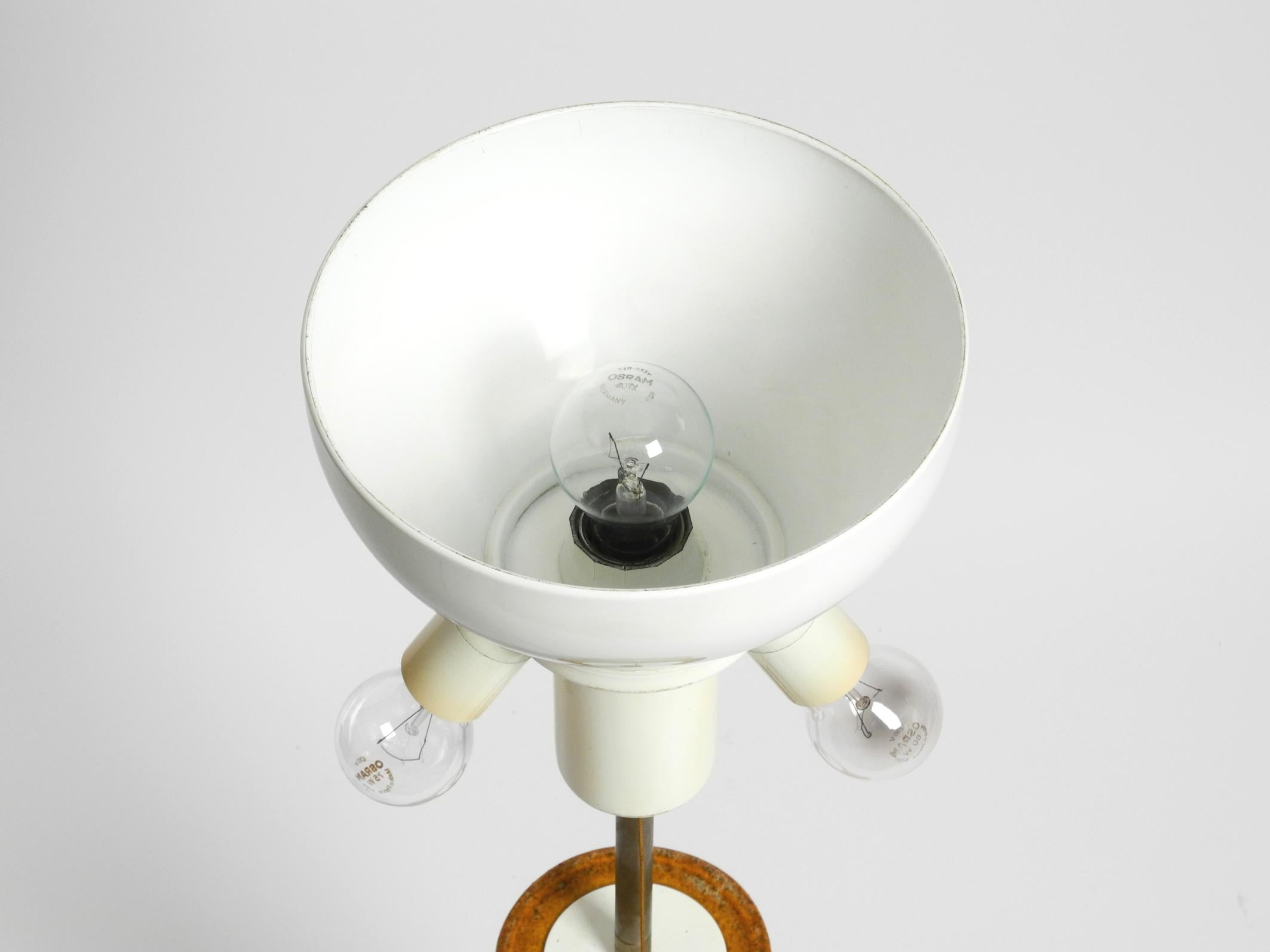 1960s large ceramic table or floor lamp in light brown from Kaiser Leuchten In Good Condition In München, DE