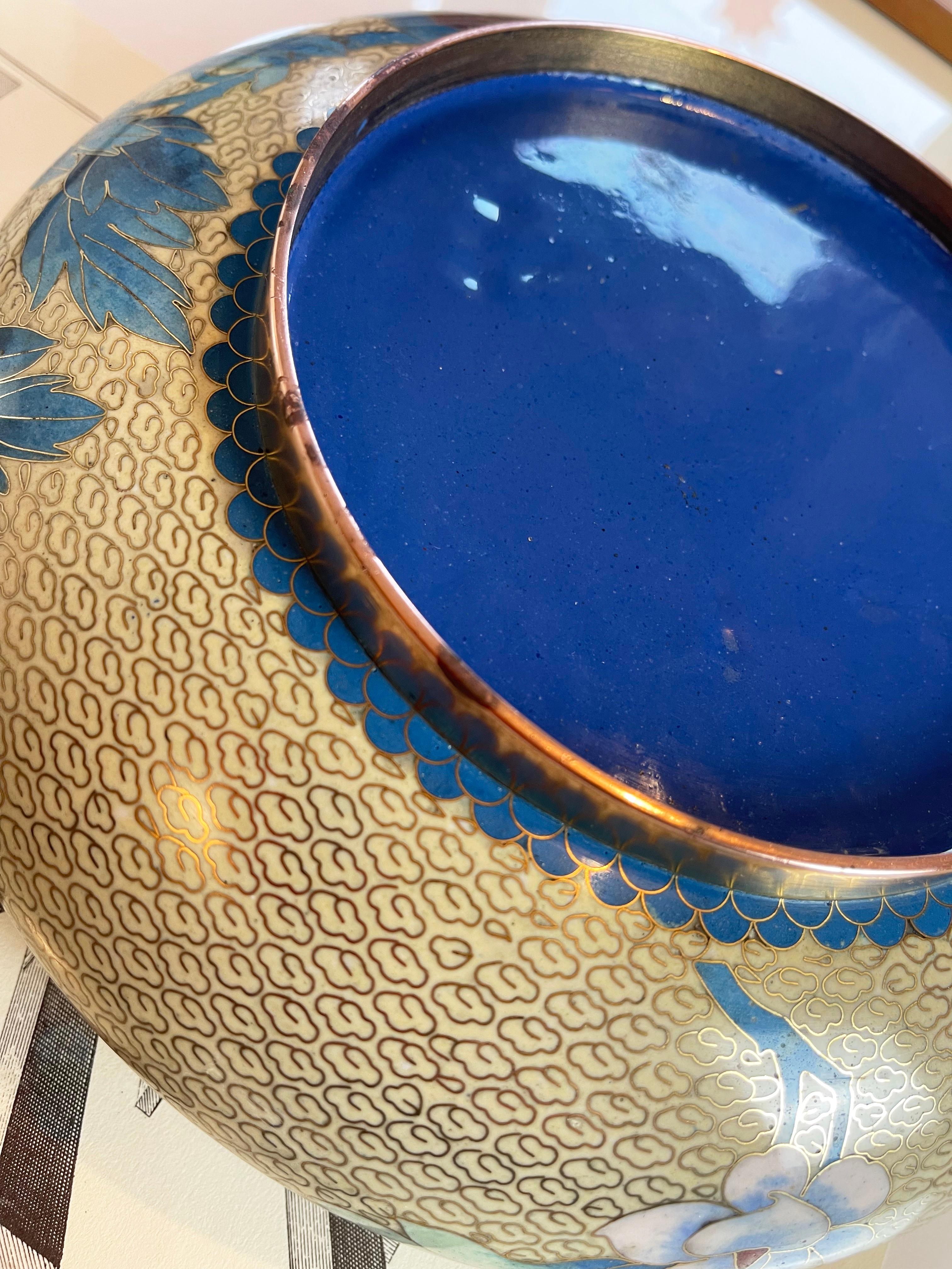 1960s Large Chinese Cloisonné Bowl Blue Beige Enamel Inlay Birds & Chrysanthemum 5