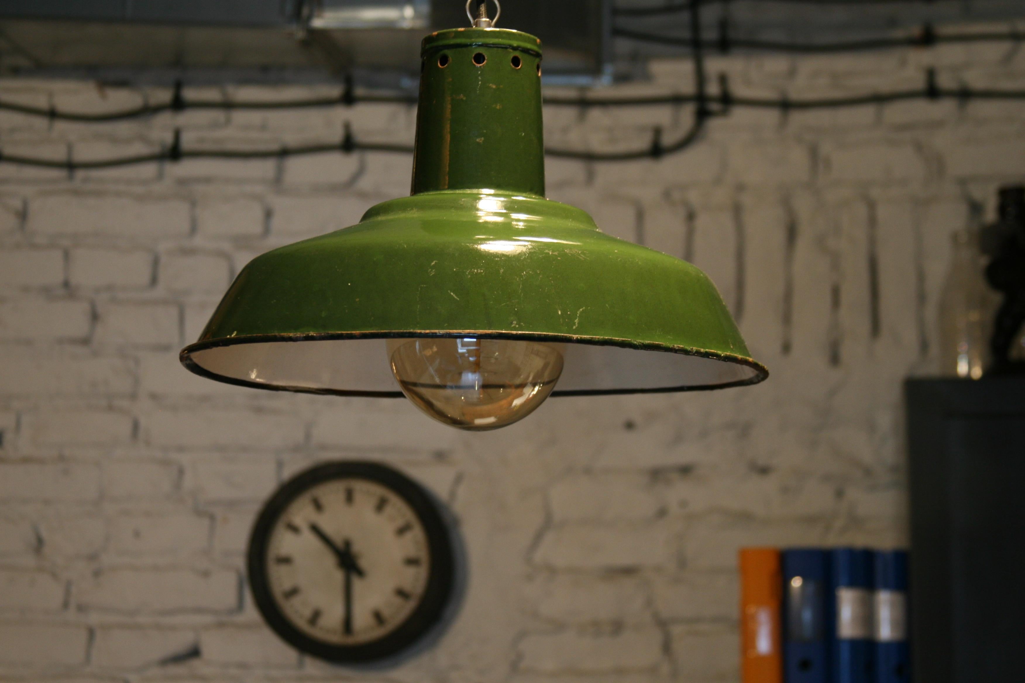 Russian 1960s Large Enamelled Factory Lamp Model 33 Mi 'Green Version' For Sale
