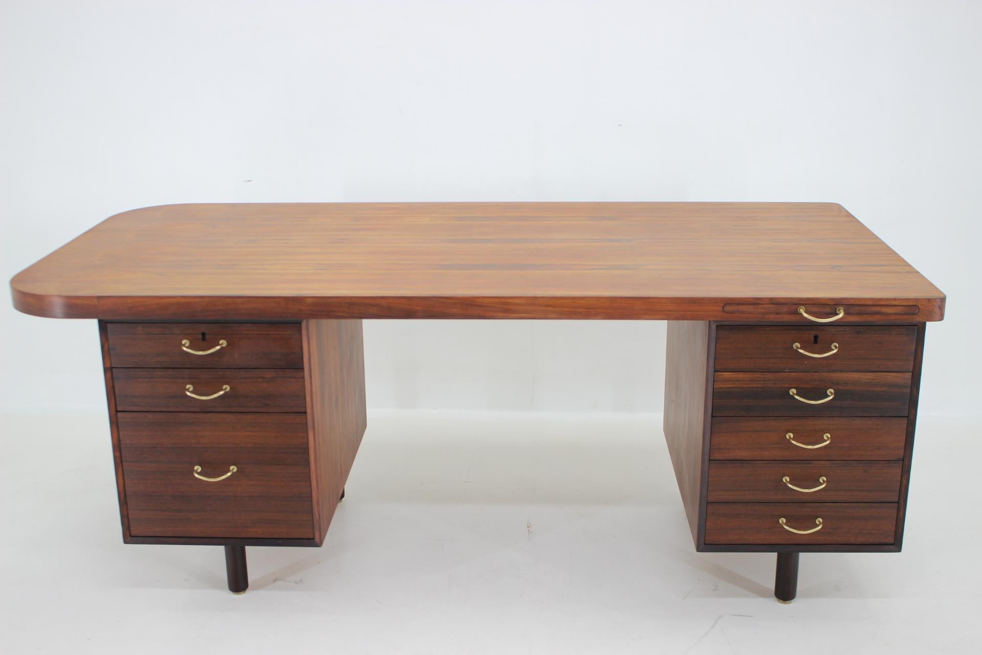 Mid-Century Modern 1960s Large Exclusive Free Standing Palisander Desk For Sale