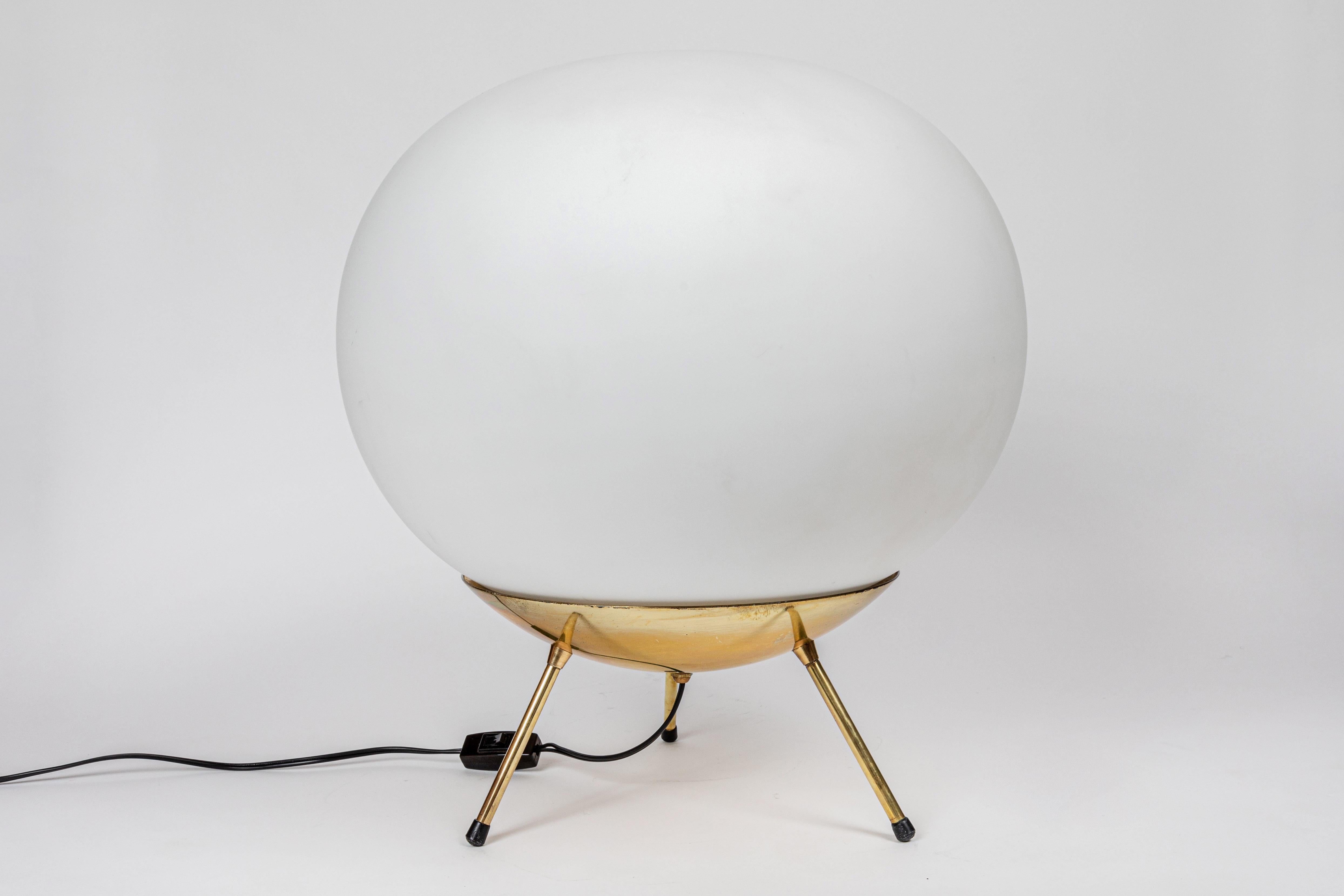 Mid-20th Century Large 1960s Glass and Brass Tripod Floor or Table Lamp Attributed to Stilnovo For Sale
