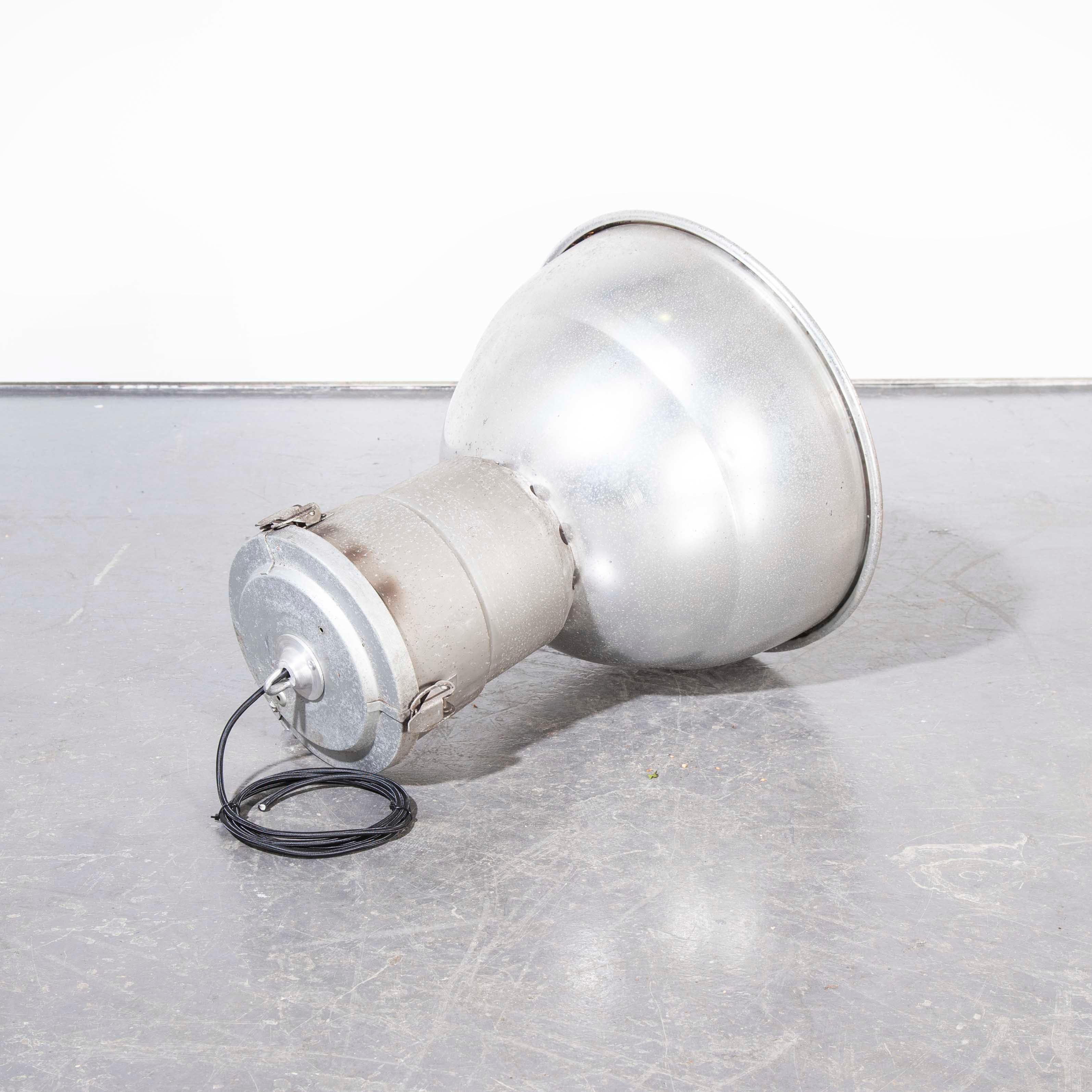 1960s Industrial Spun Aluminium Ceiling Pendant Lamps/Light Shades - Various Qty For Sale 3