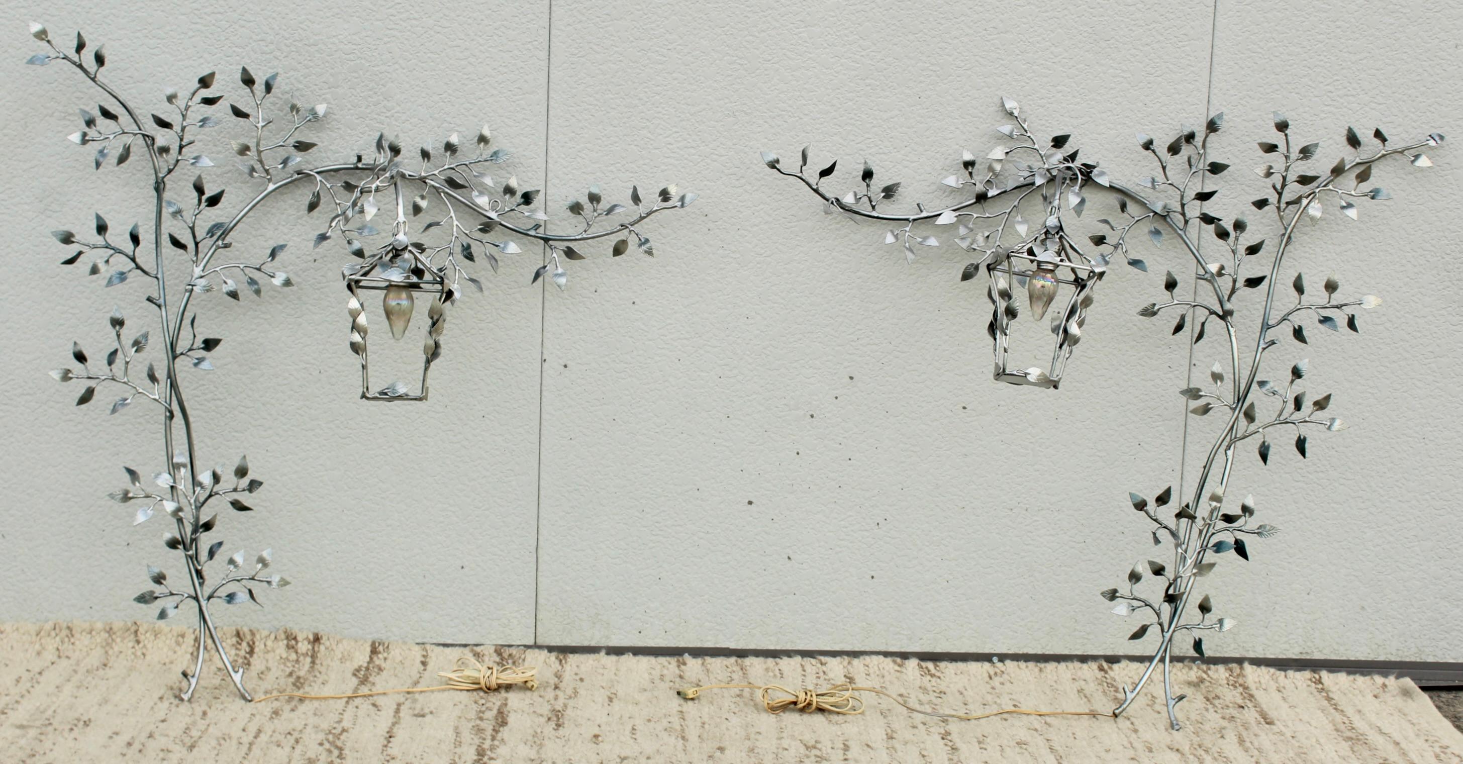 Large 1960's modern left and right branch motif Italian wall sconces, in vintagew original condition with minor wear and patina due to age and use.