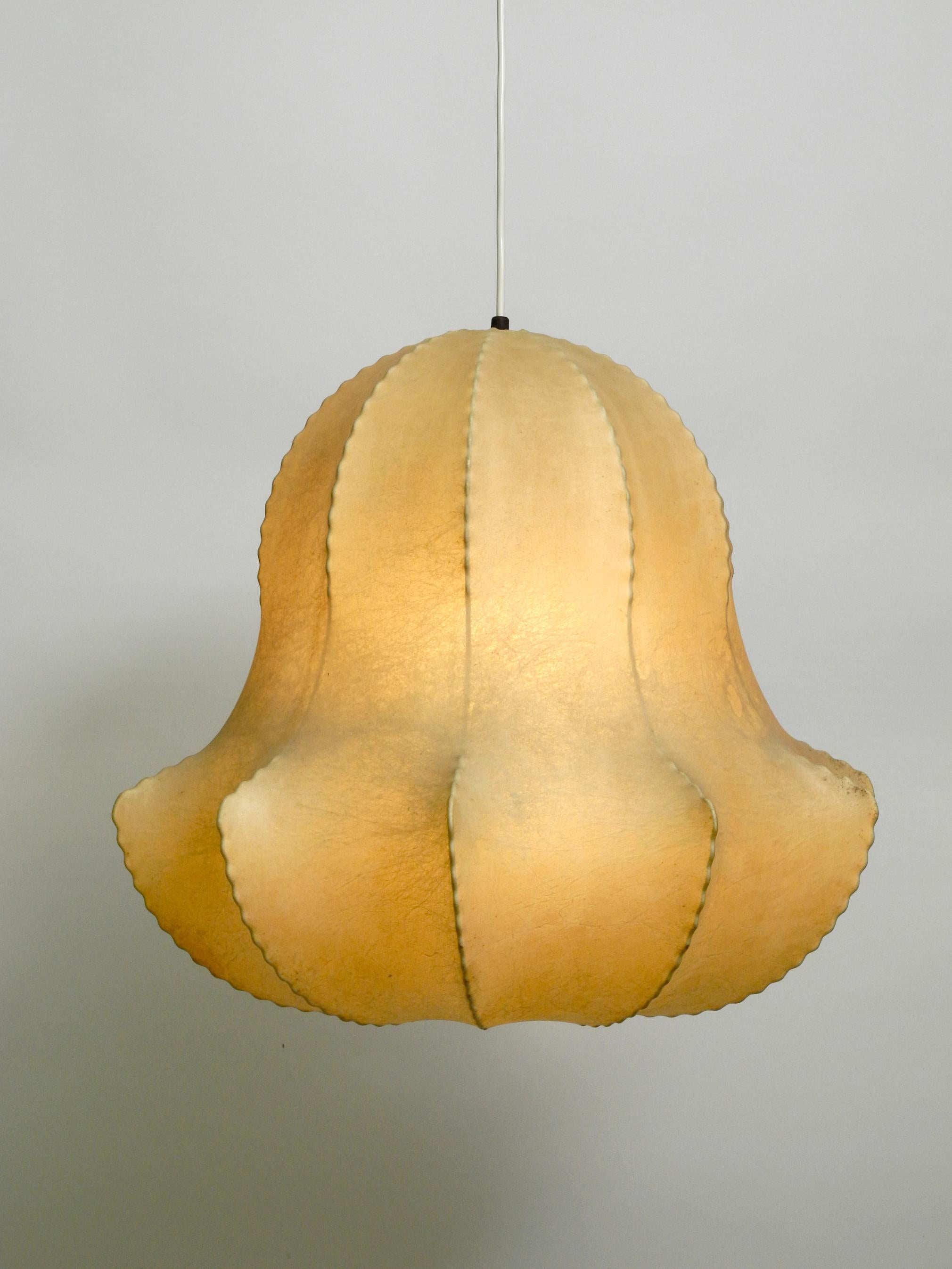1960s Large Italian Cocoon Pendant Lamp in Rare Shape 4