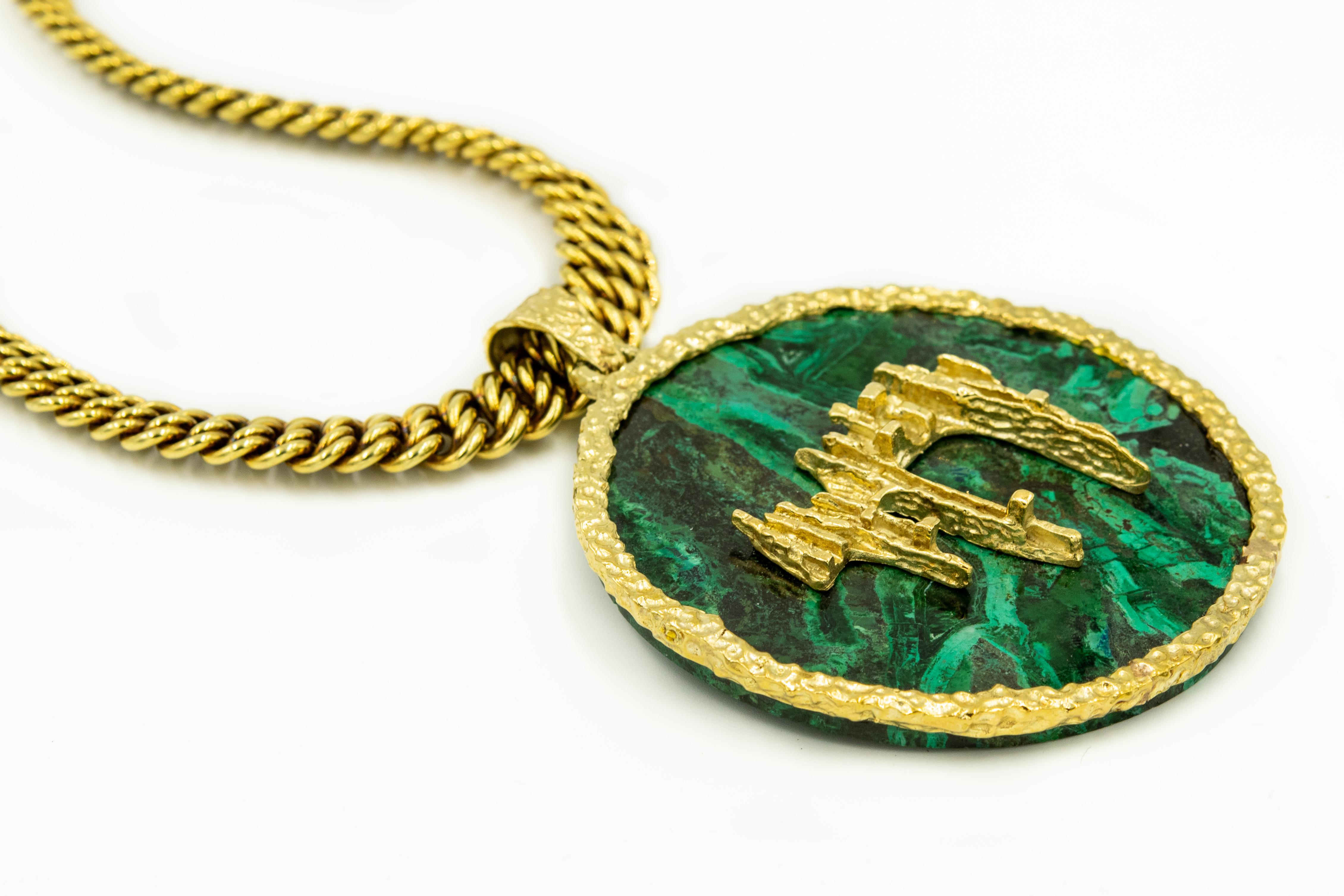 Round Cut 1960s Large Italian Malachite Chai Gold Pendant and Chain from Rabbi's Estate