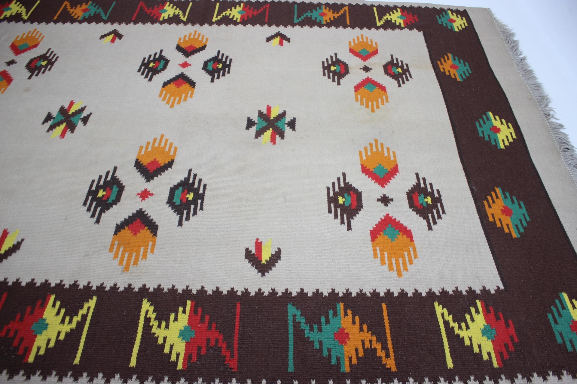 Late 20th Century 1960s Large Midcentury Wool Kilim Rug For Sale
