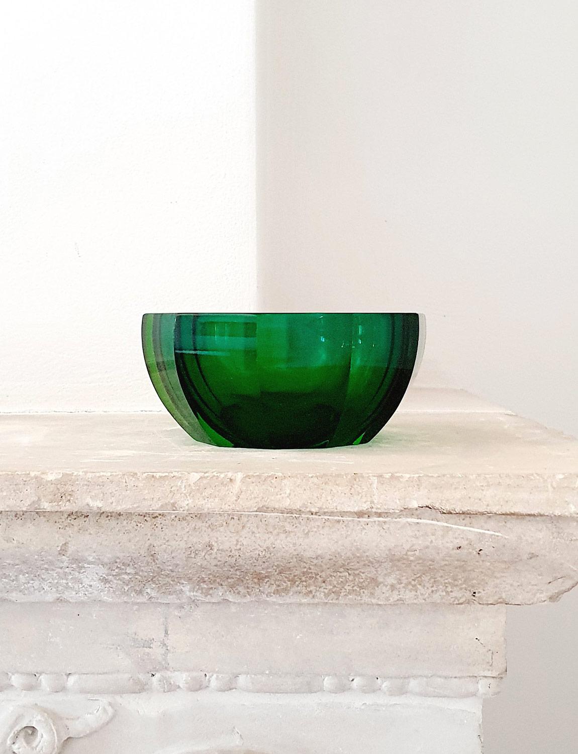1960s Large Murano Glass Green Bowl 2