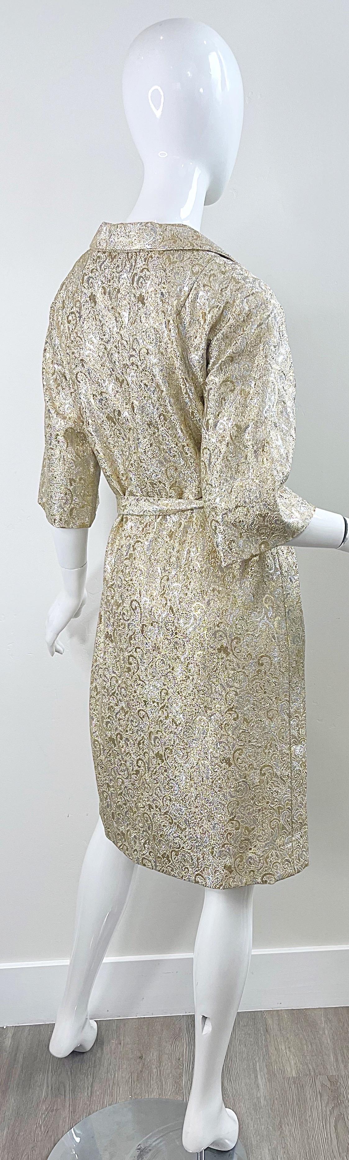 Women's 1960s Large Plus Size Gold Silver Silk Brocade Vintage 60s Belted Shirt Dress For Sale