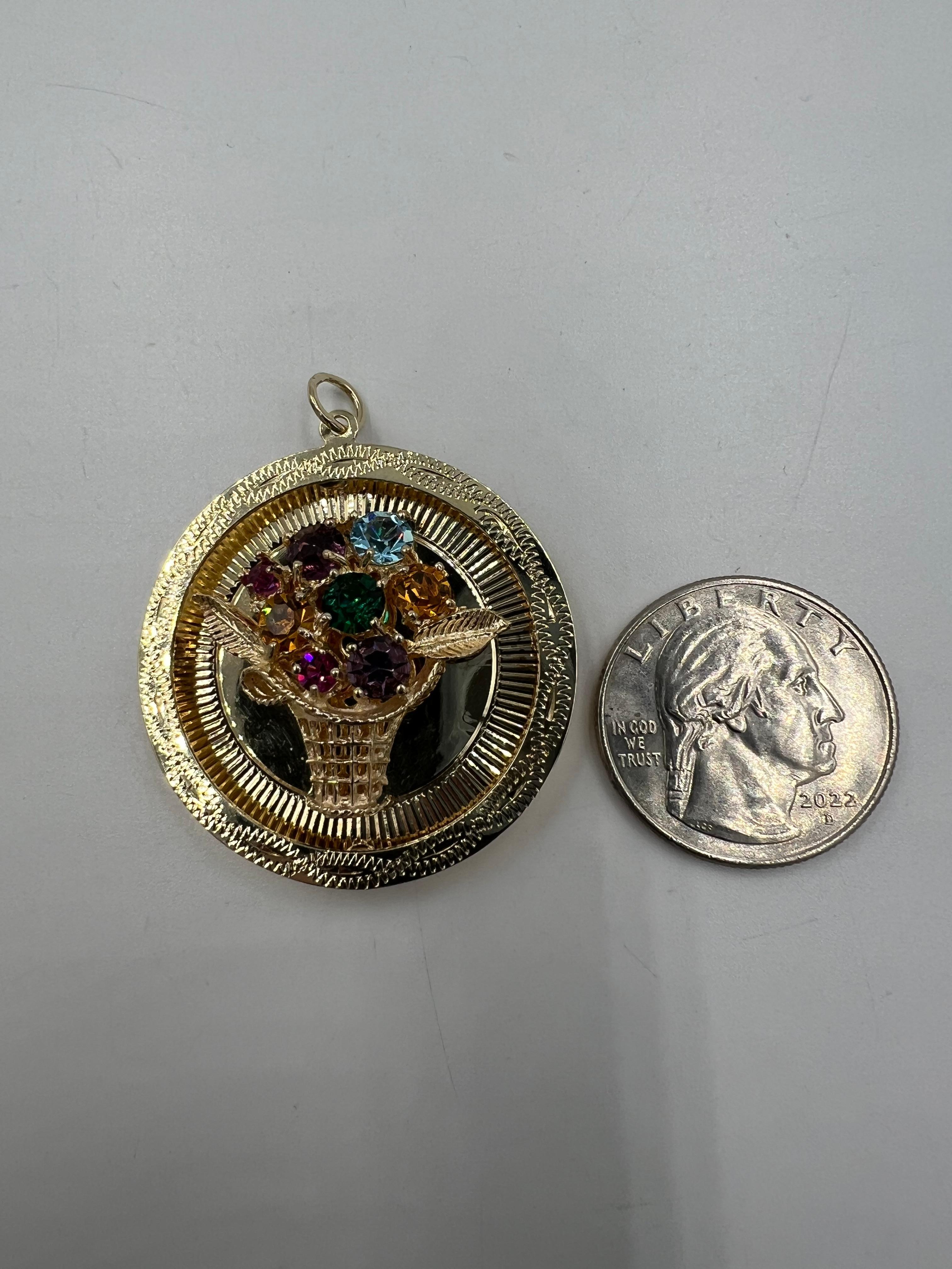 da uomo o donna Cesto di pietre a forma di scatola d'ombra grande degli anni '60 in oro giallo 14k - ciondolo charme in vendita