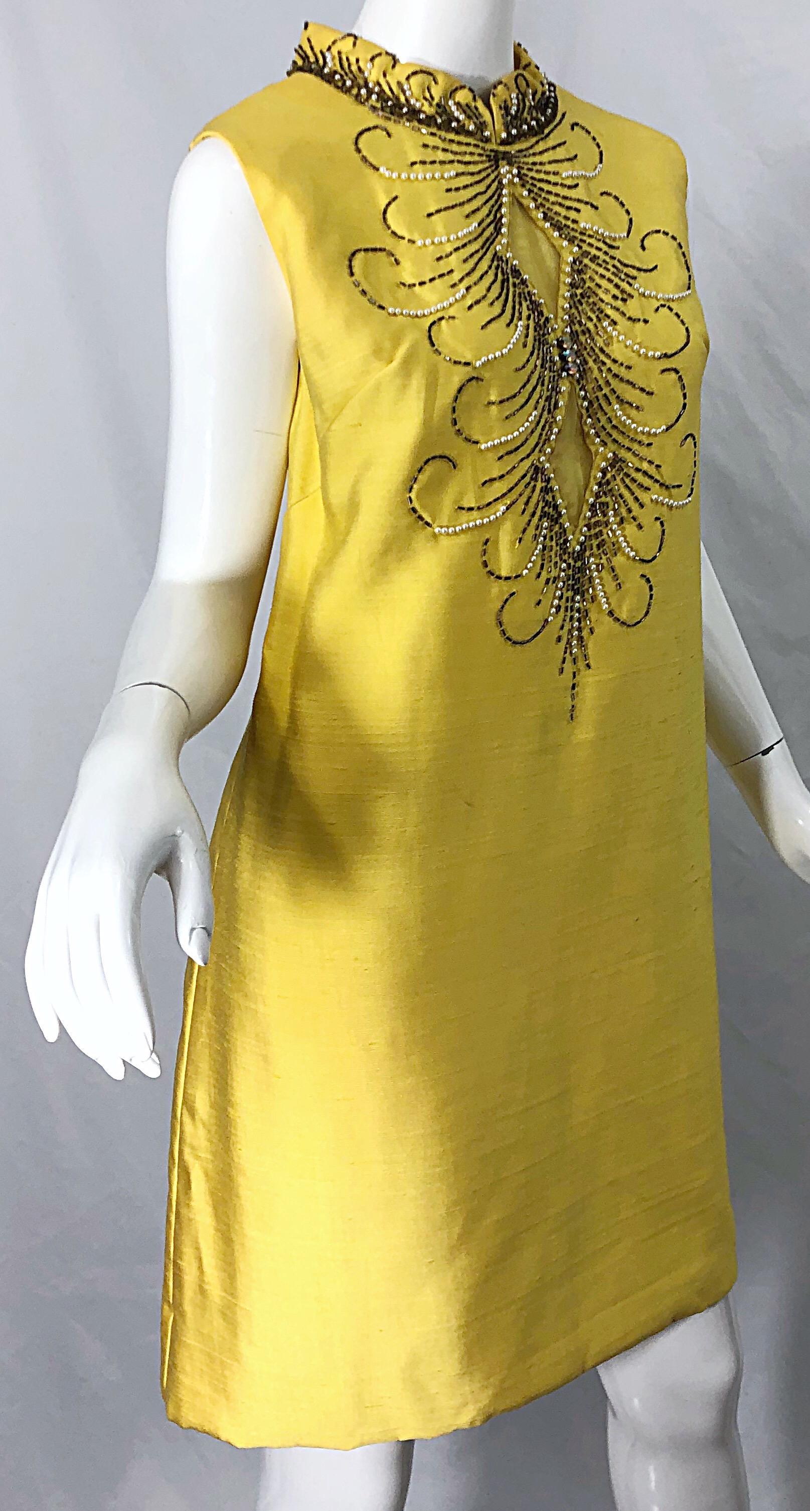 1960s Large size Yellow Beaded Rhinestone Silk Shantung Vintage 60s Shift Dress 4