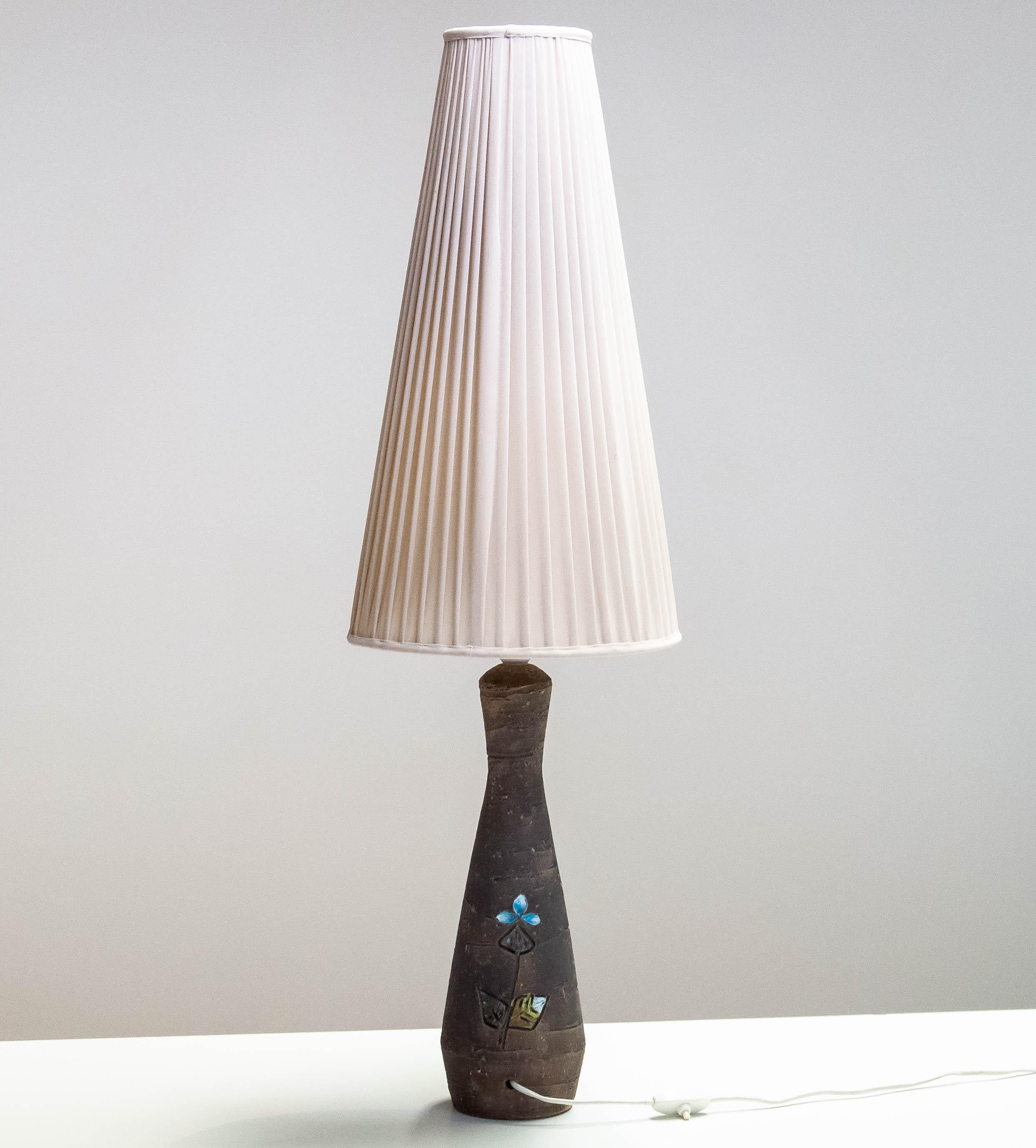 1960s Large Stoneware Table Lamp By Tilgmans Keramic Sweden In Good Condition For Sale In Silvolde, Gelderland