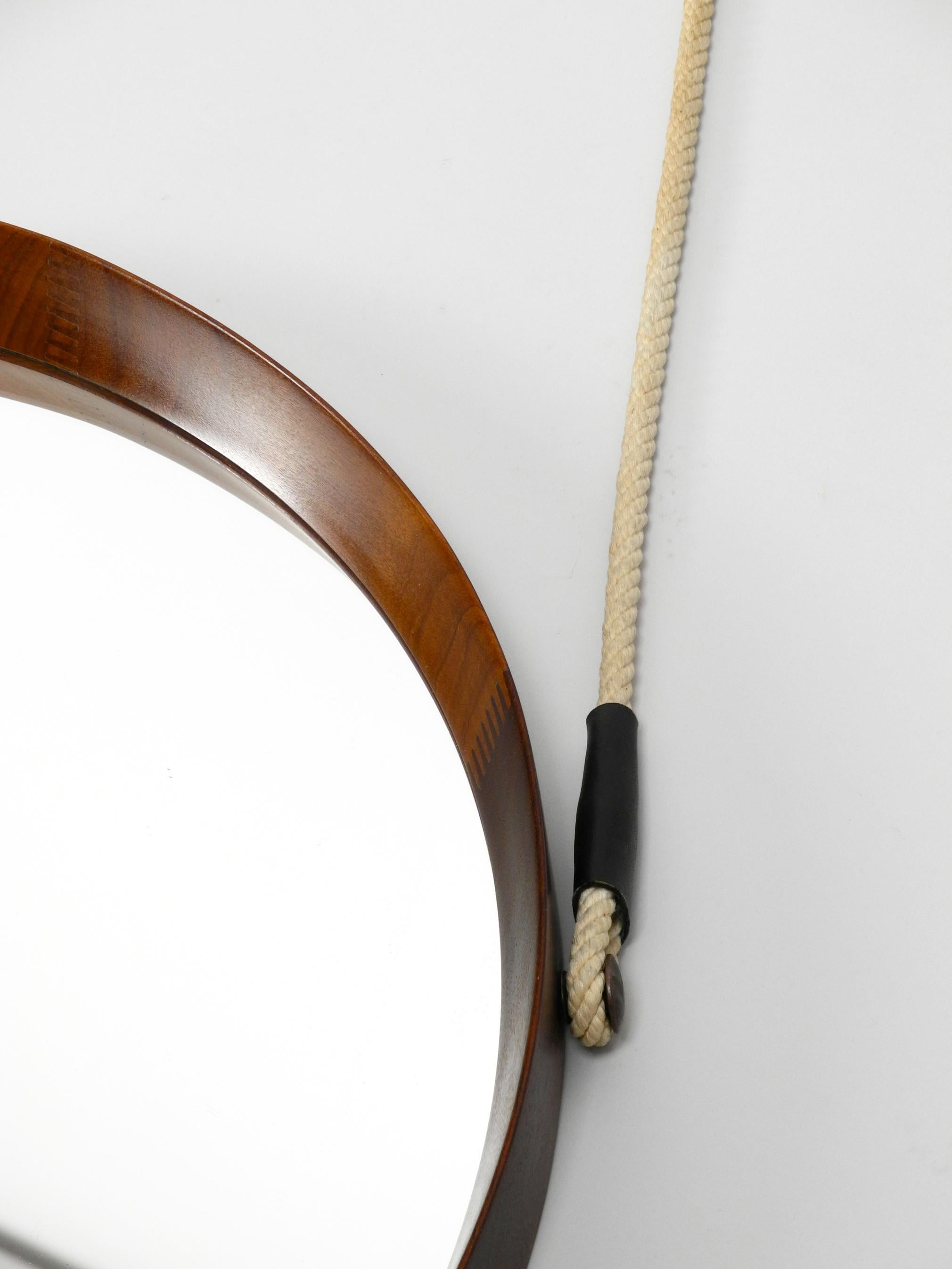 1960s Large Teak Wall Mirror with Thick Rope Made of Natural Fiber Made in Italy 4