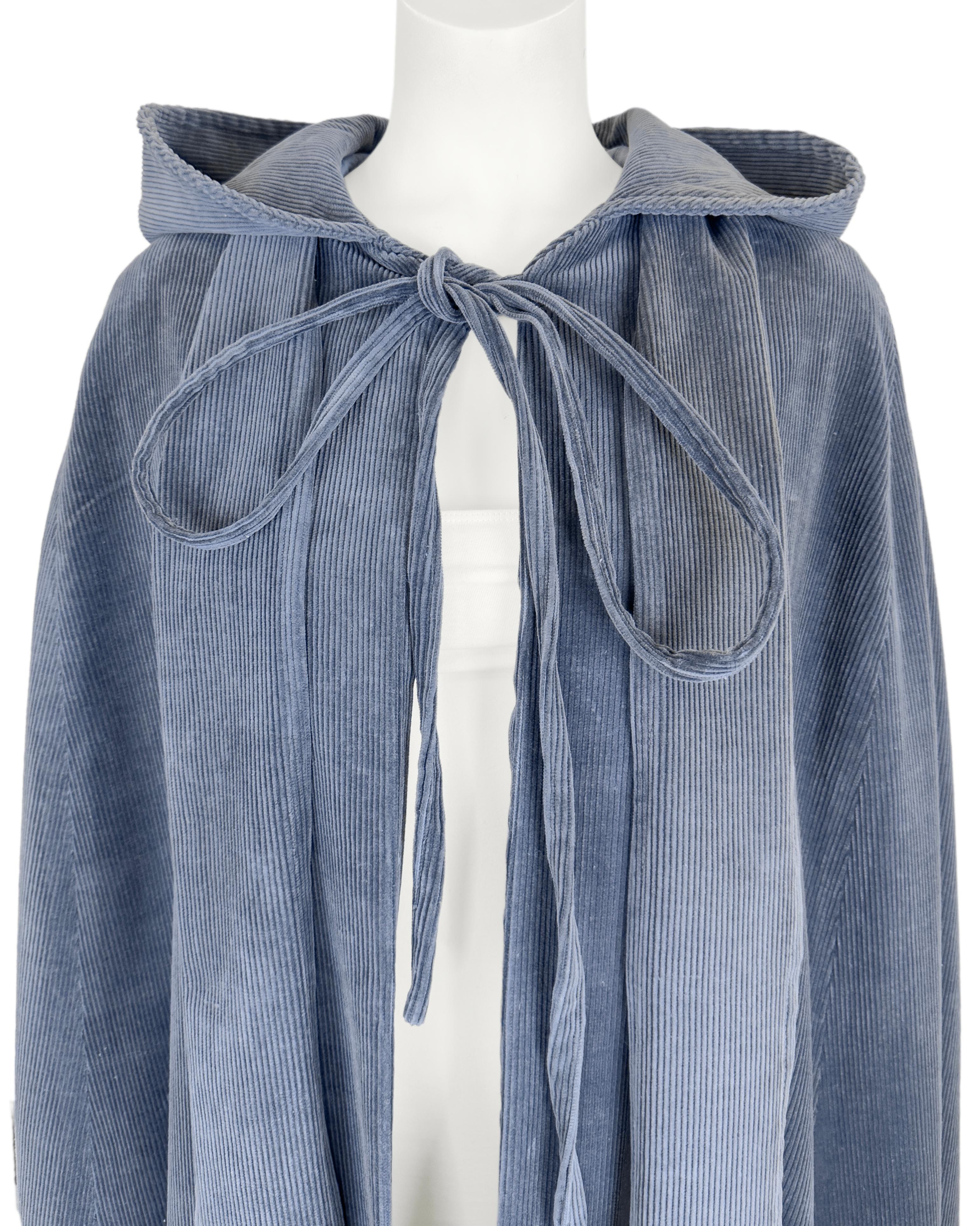 1960's Laura Ashley Blue Grey Corduroy Cape In Good Condition For Sale In Toronto, Ontario