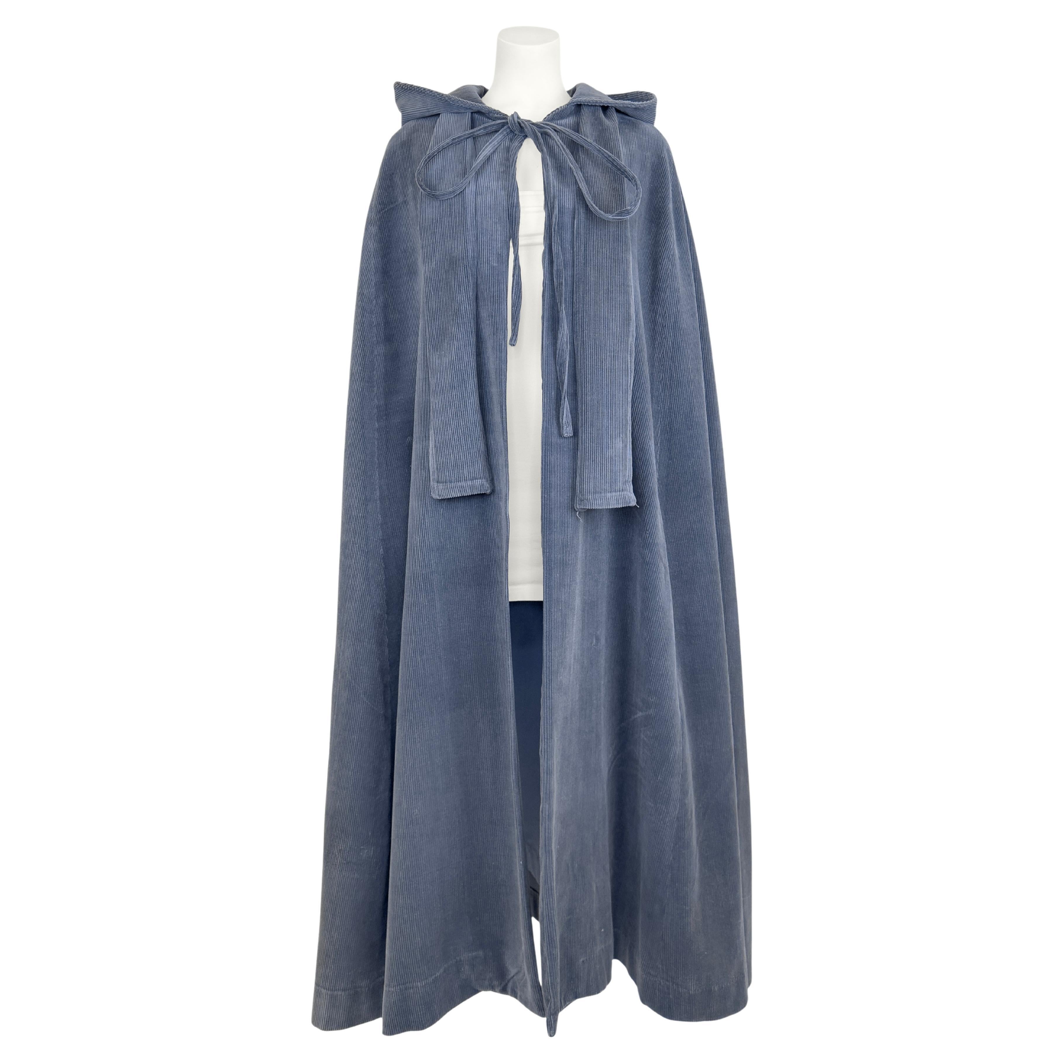 Laura Ashley Abrigos y ropa de calle
