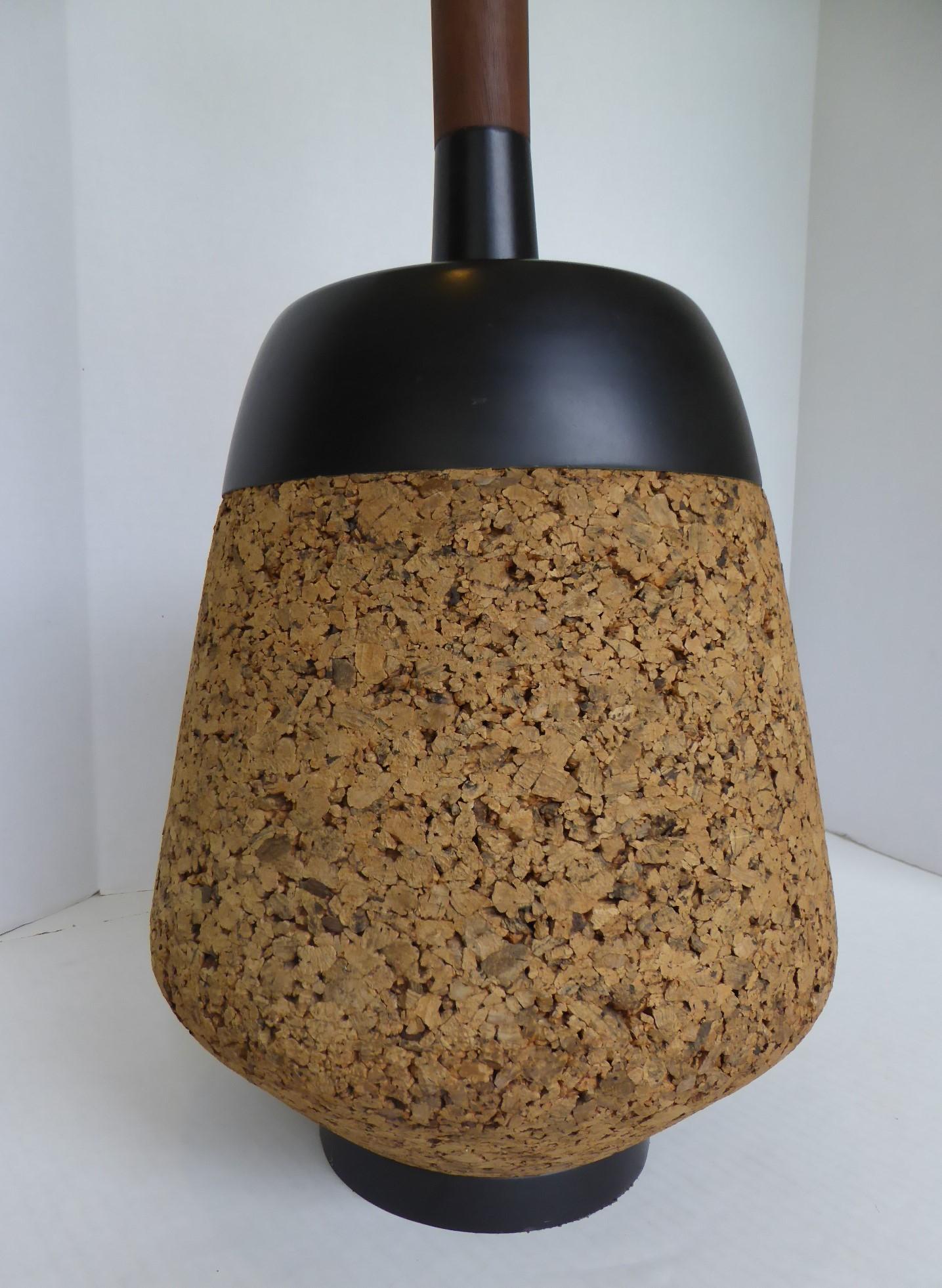 1960 Laurel Lighting Lampada da tavolo in sughero/teak/metallo, stile Mid Century Modern in vendita 1