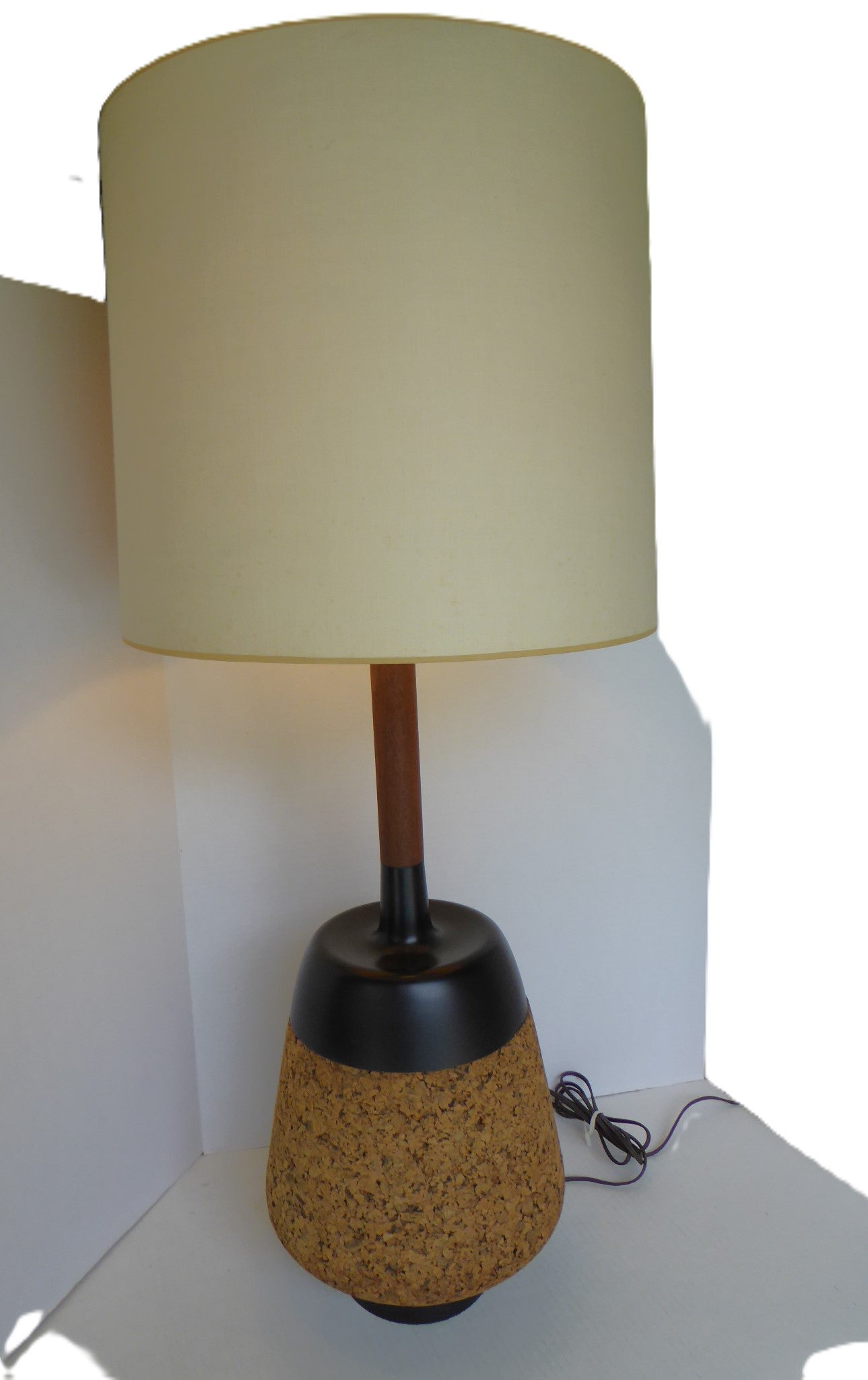 1960 Laurel Lighting Lampada da tavolo in sughero/teak/metallo, stile Mid Century Modern in vendita 2
